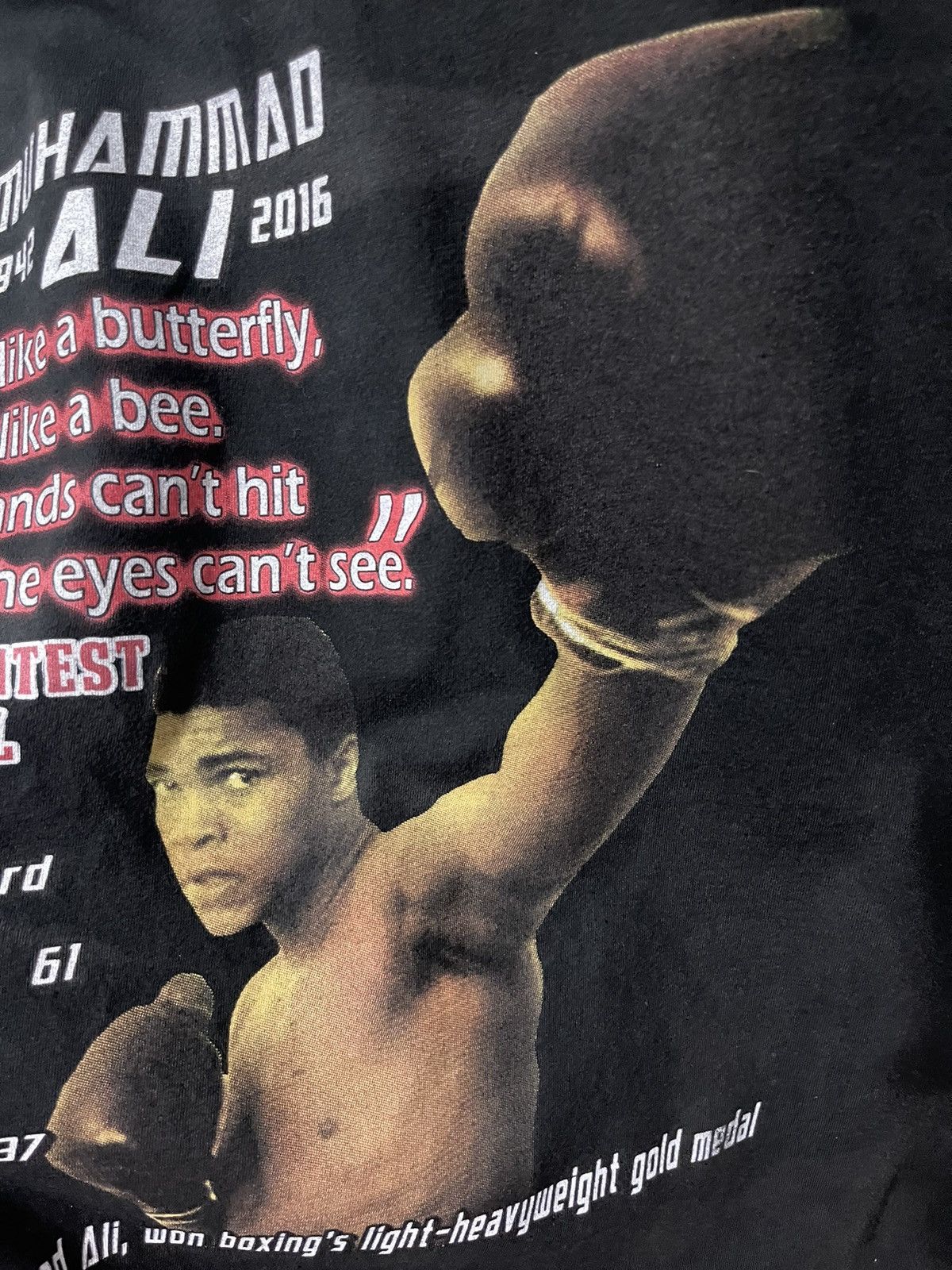 Vintage Vintage Y2K Muhammad Ali Most Legendary Graphic Boxing Tee Size US XL / EU 56 / 4 - 6 Thumbnail