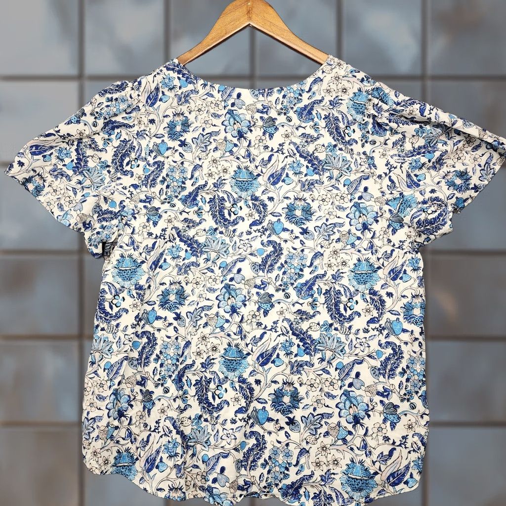 Vintage Knox Rose Shirt Womens 2XL Blue White Floral Lace Up Tie Neck Short Sleeve Blouse Size XXL / US 16-18 / IT 52-54 - 1 Thumbnail