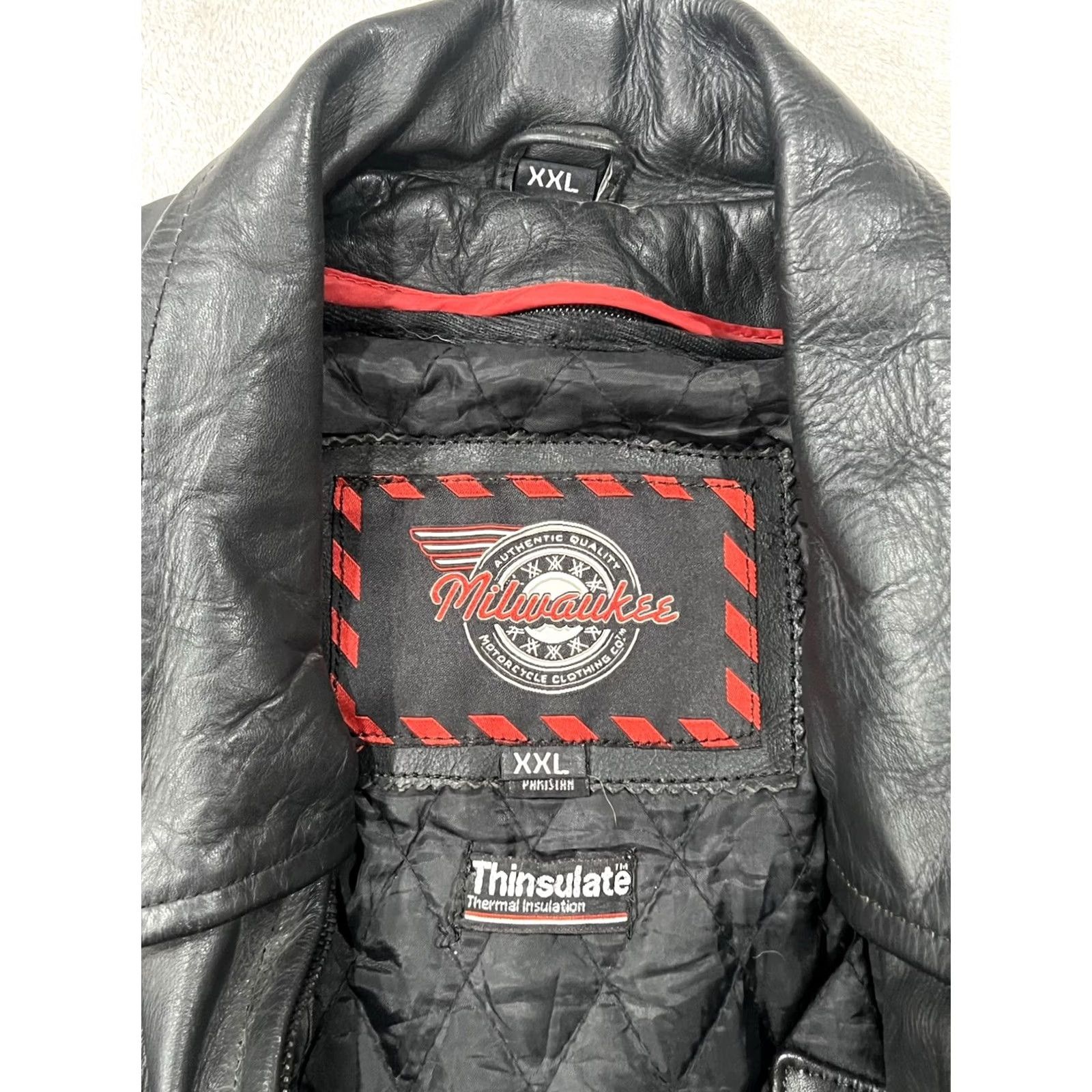 Vintage VINTAGE Milwaukee Leather Motorcycle Jacket Desperado Biker 2XL Black Distressed All Seasons Zipper Pocketes Ladies? Size US XXL / EU 58 / 5 - 5 Thumbnail