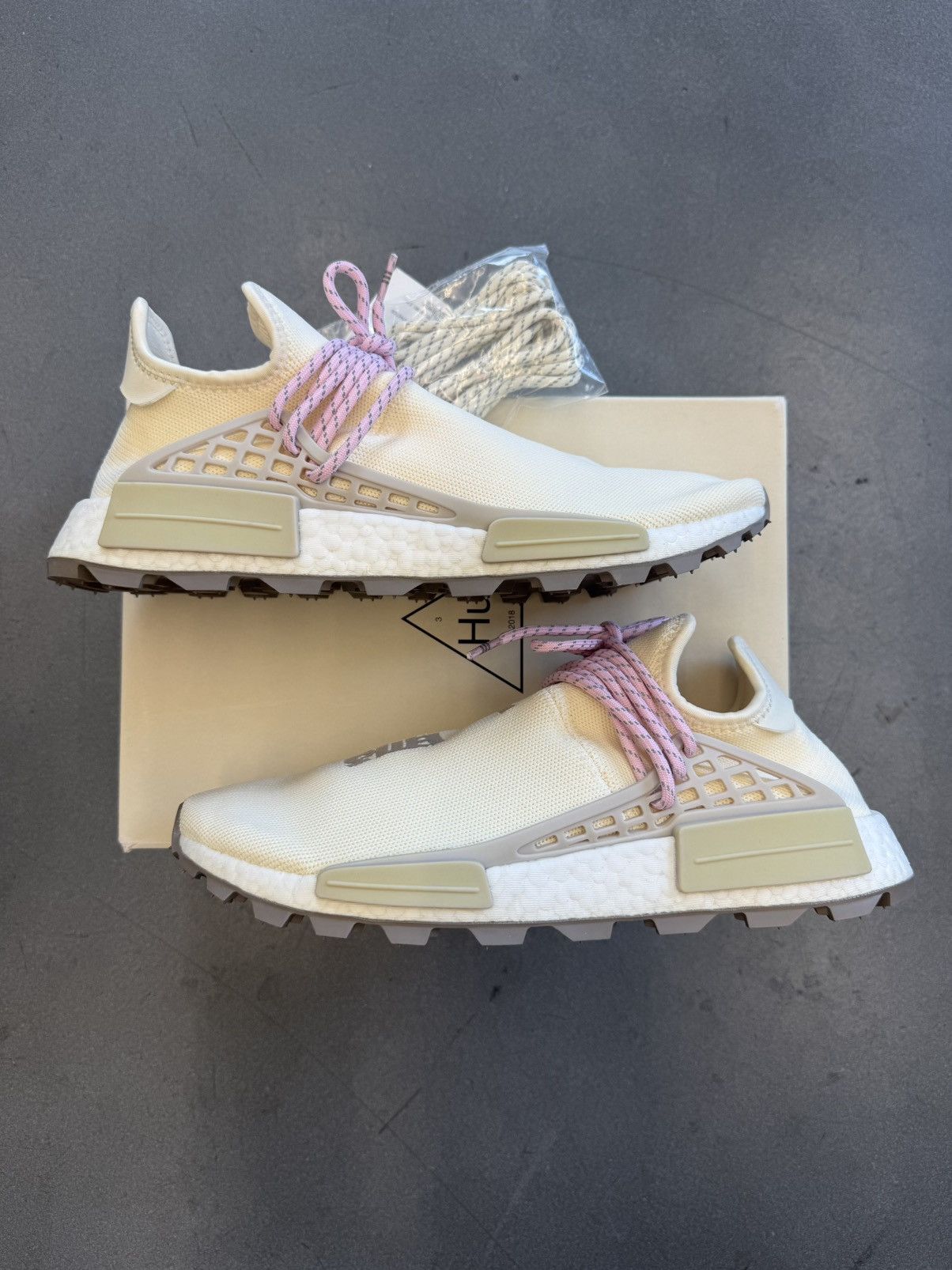 Adidas × Pharrell 2018 Adidas NMD Hu Pharrell Nerd Cream EE8102 Size US 11 / EU 44 - 1 Thumbnail