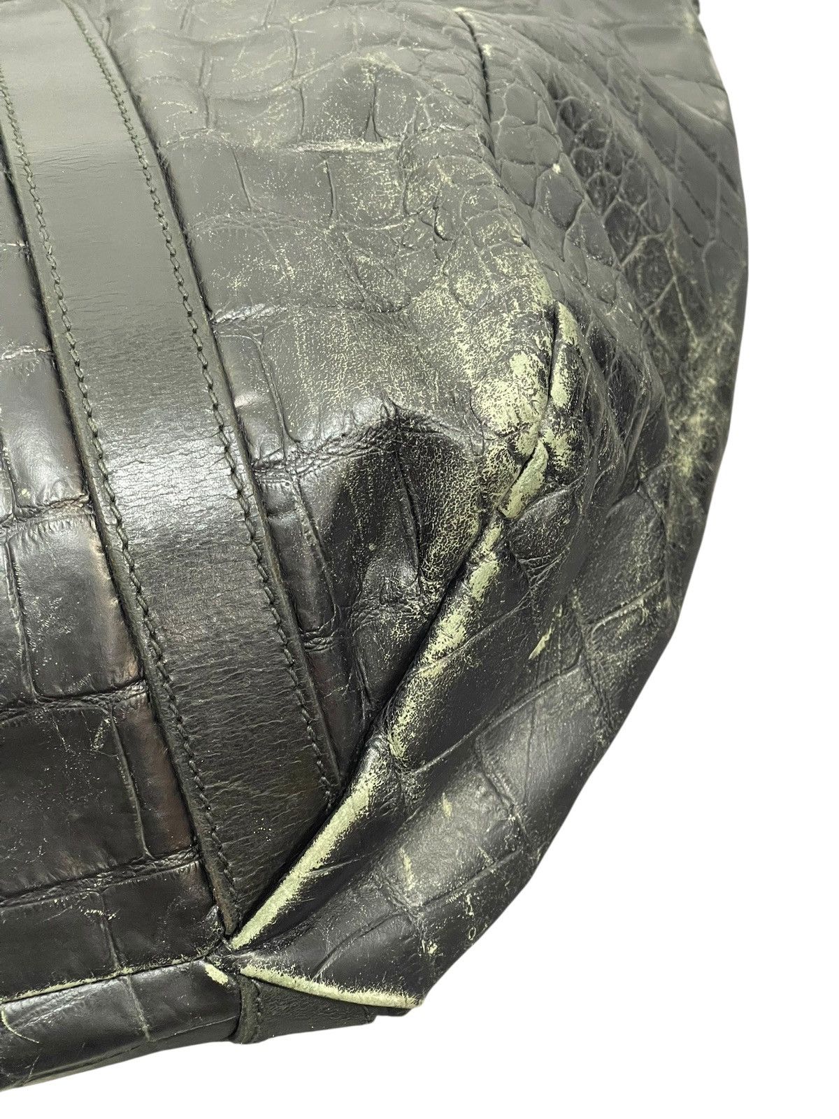 Genuine Leather Crocodile Embossed Daniel & Bob Leather Shoulder Bag 1🟩2 Size ONE SIZE - 10 Thumbnail