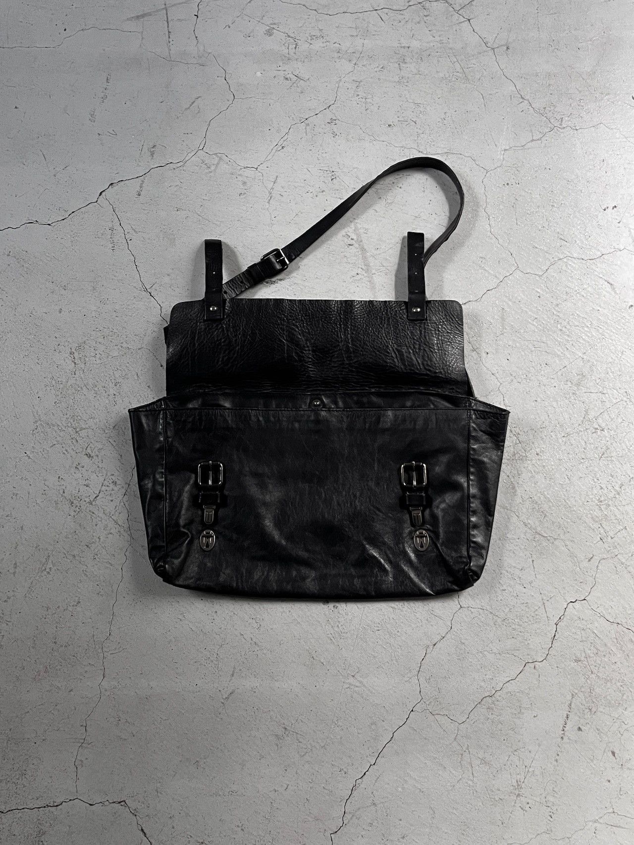 Miu Miu 2000s Miu Miu - cowhide messager bag Size ONE SIZE - 2 Thumbnail