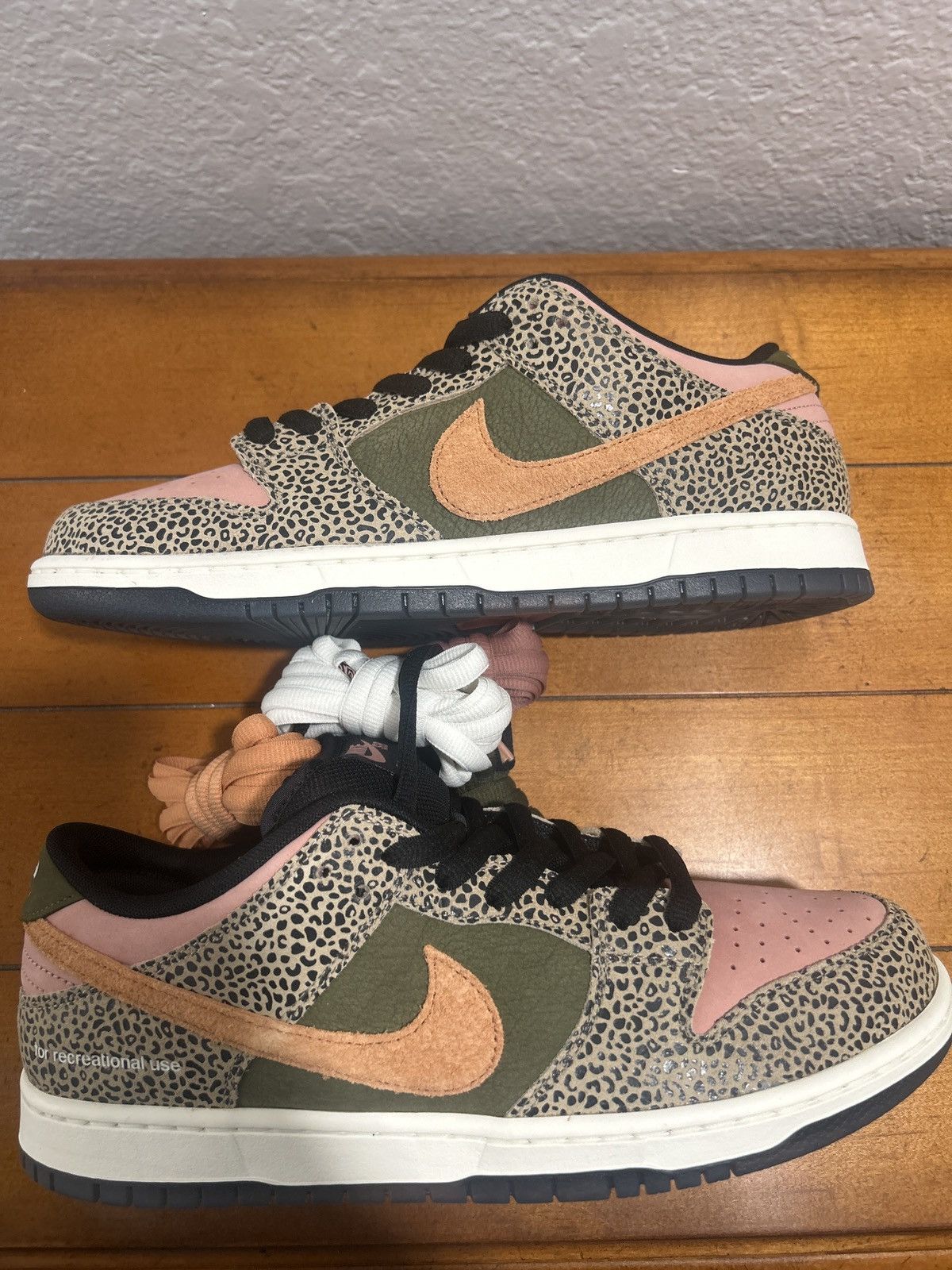 Nike SB Nikesb dunks Arts-Rec Size US 11.5 / EU 44-45 - 2 Thumbnail