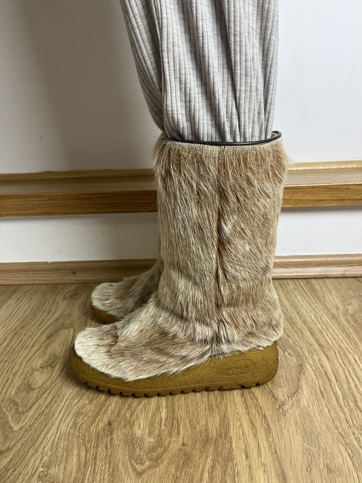 Hysteric Glamour DDP Arktis Style Faux Fur Winter Boots Beige Style Y2K Size US 9 / IT 39 - 5 Thumbnail