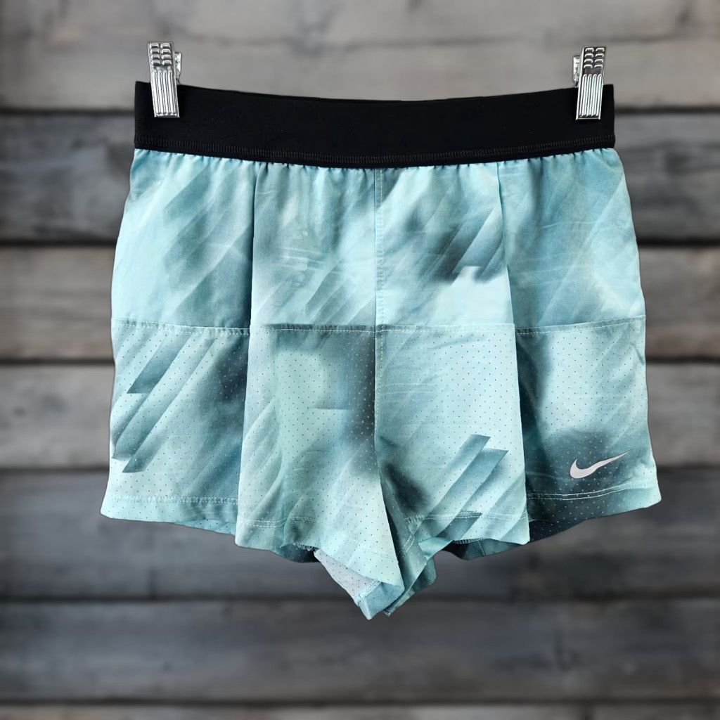 Nike Nike Dri-Fit Womens Shorts Sz M Blue High Rise Pull On Athletic Shorts 2.5in Inseam Womens Nike Dri-Fit Shorts Size 32" / US 10 / IT 46 - 1 Thumbnail