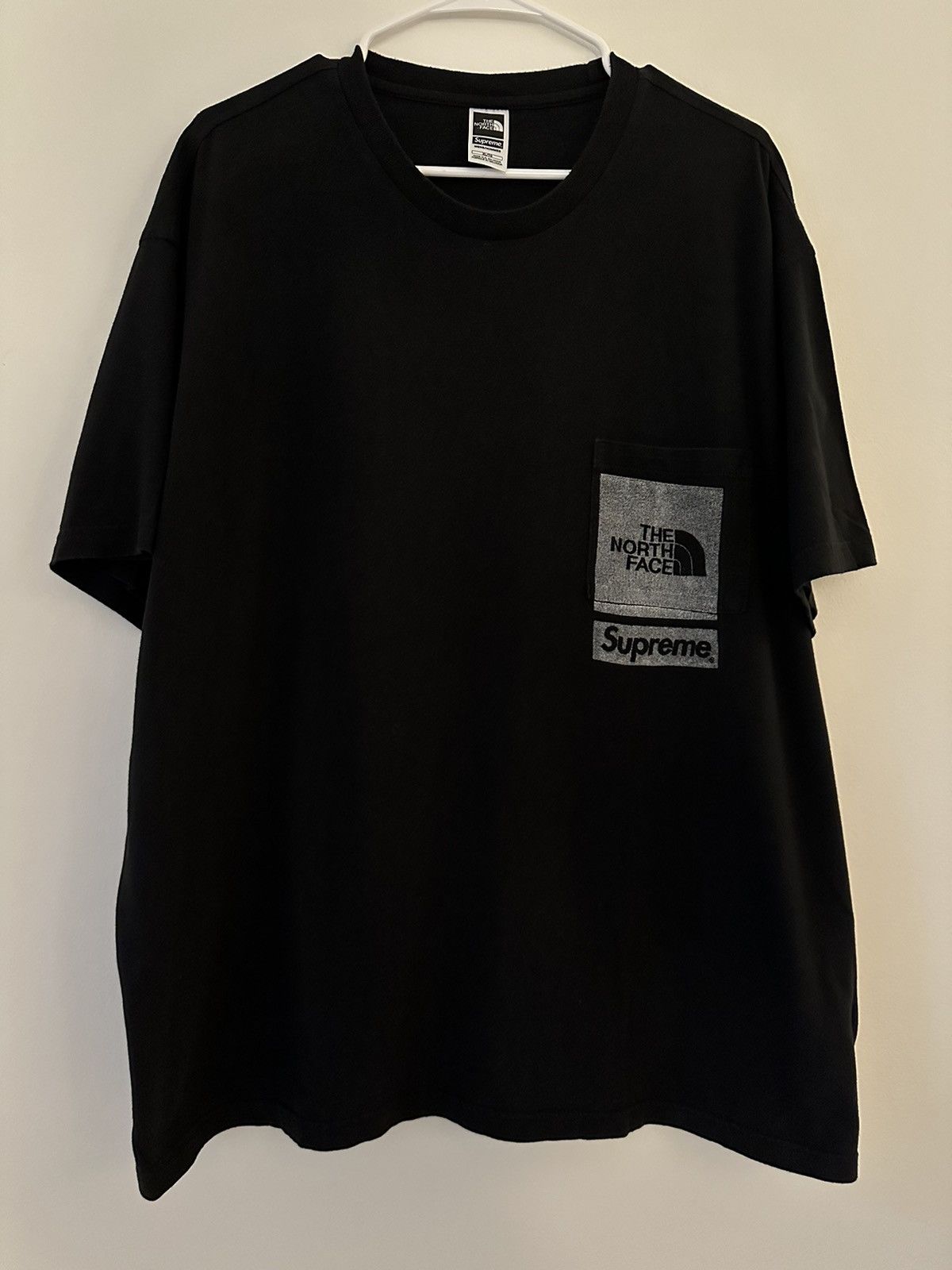 Supreme × The North Face Supreme The North Face Printed Pocket Tee 