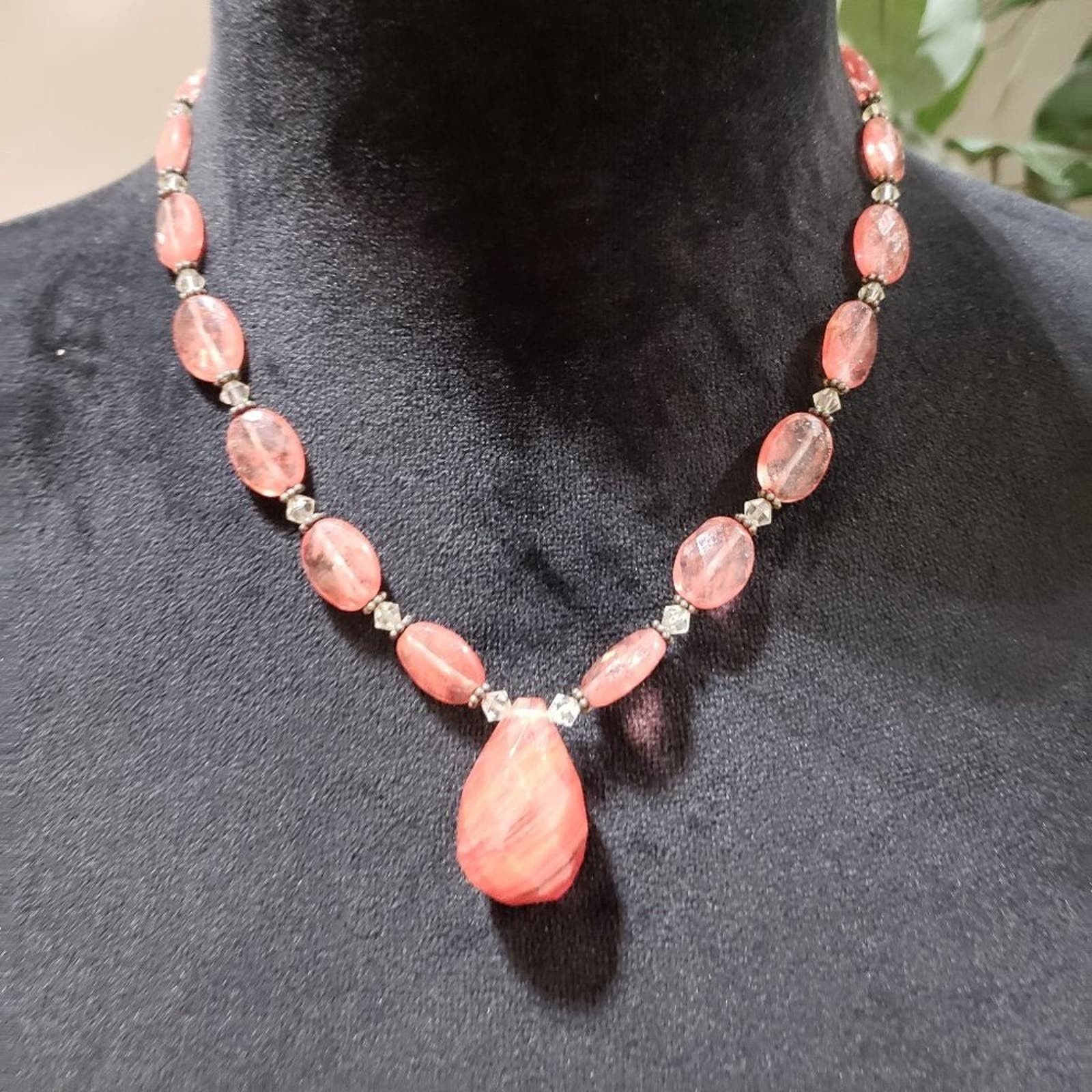 Other Womens Fashion Pink Color Rhinestones Beaded Collar Necklace Size ONE SIZE - 1 Thumbnail