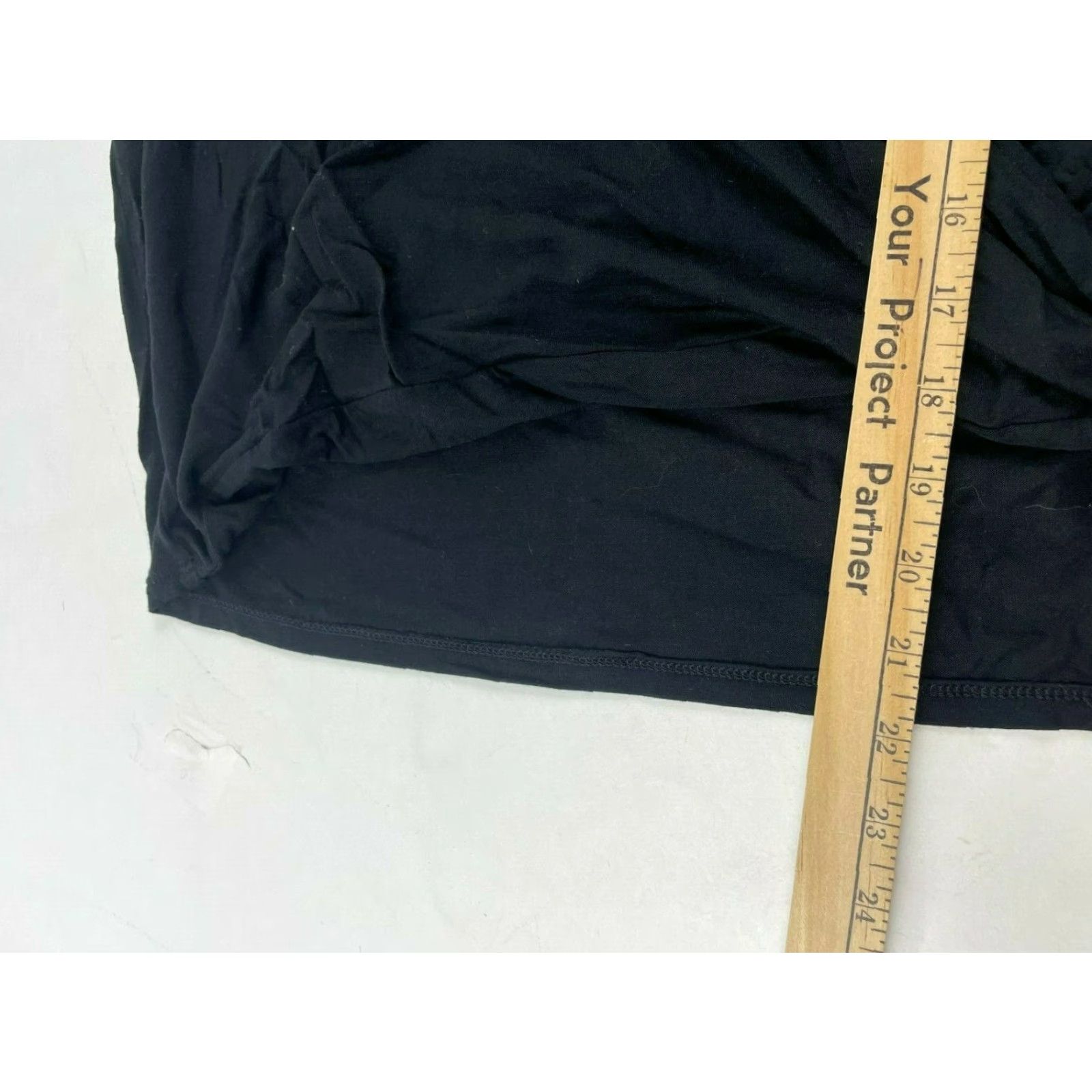 Vintage Chelsea28 Shirt Women's XS Black Deep V-Neck Cropped Short Sleeve Faux Wrap Size XS / US 0-2 / IT 36-38 - 5 Thumbnail