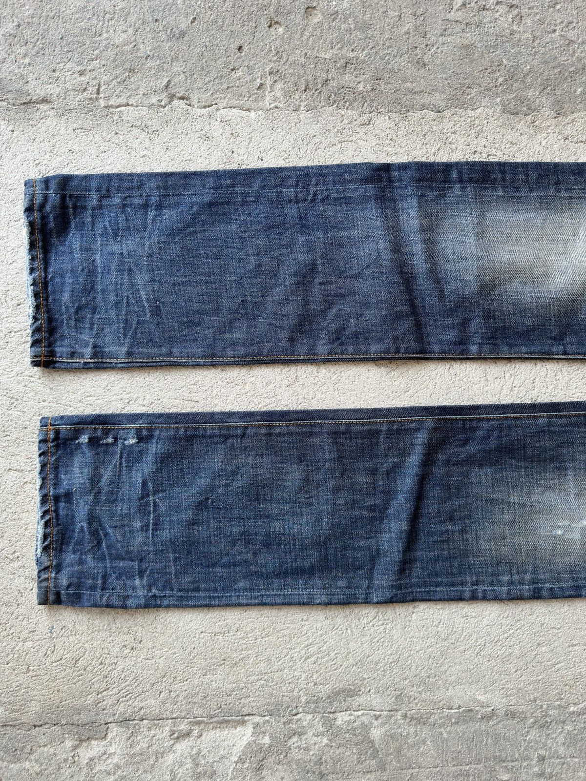Dior AW10 Dior Homme “Under My Truck” distressed denim jeans Size US 31 - 8 Thumbnail
