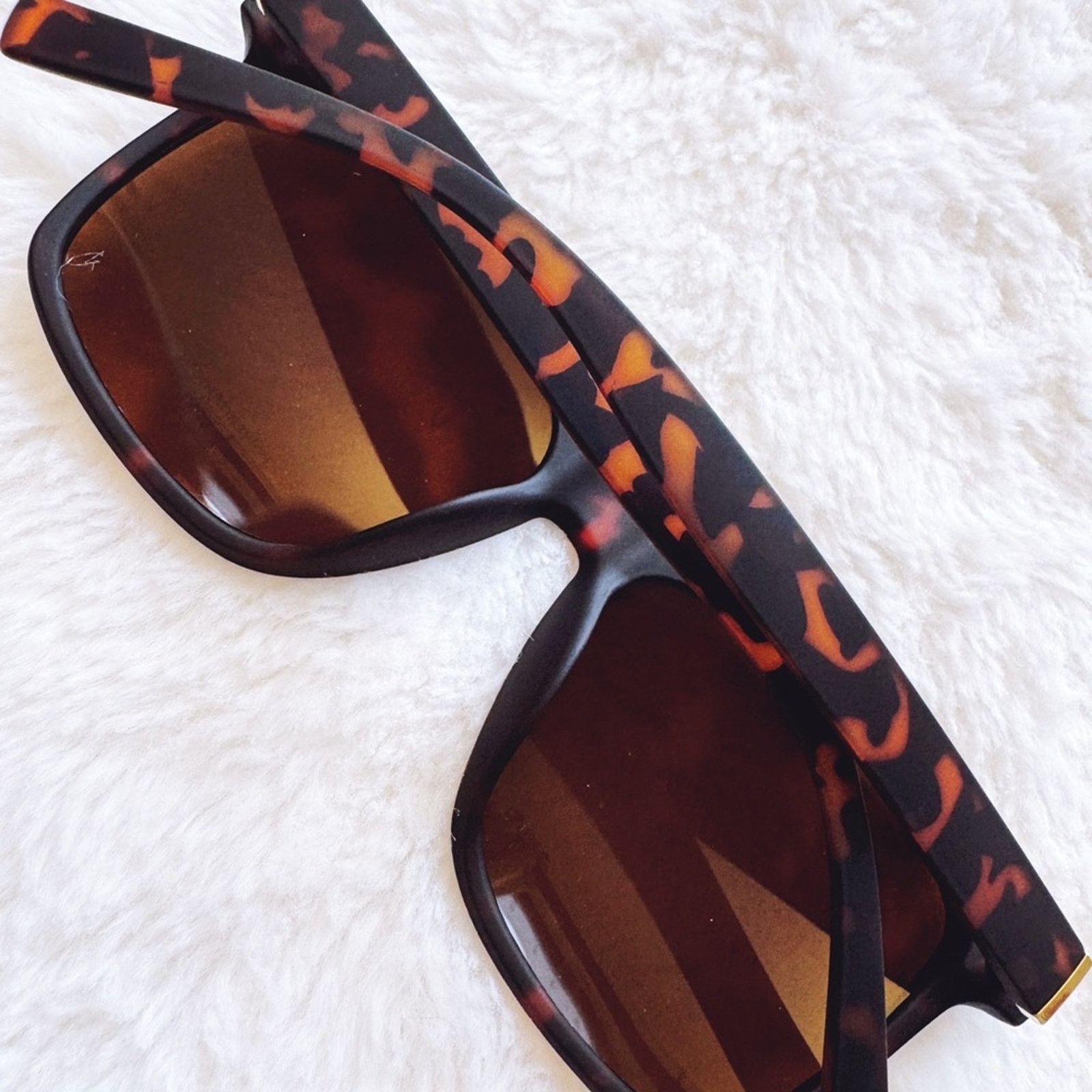 Other Otto Tortoise Brown Angular Frame Sunglasses Size ONE SIZE - 11 Thumbnail