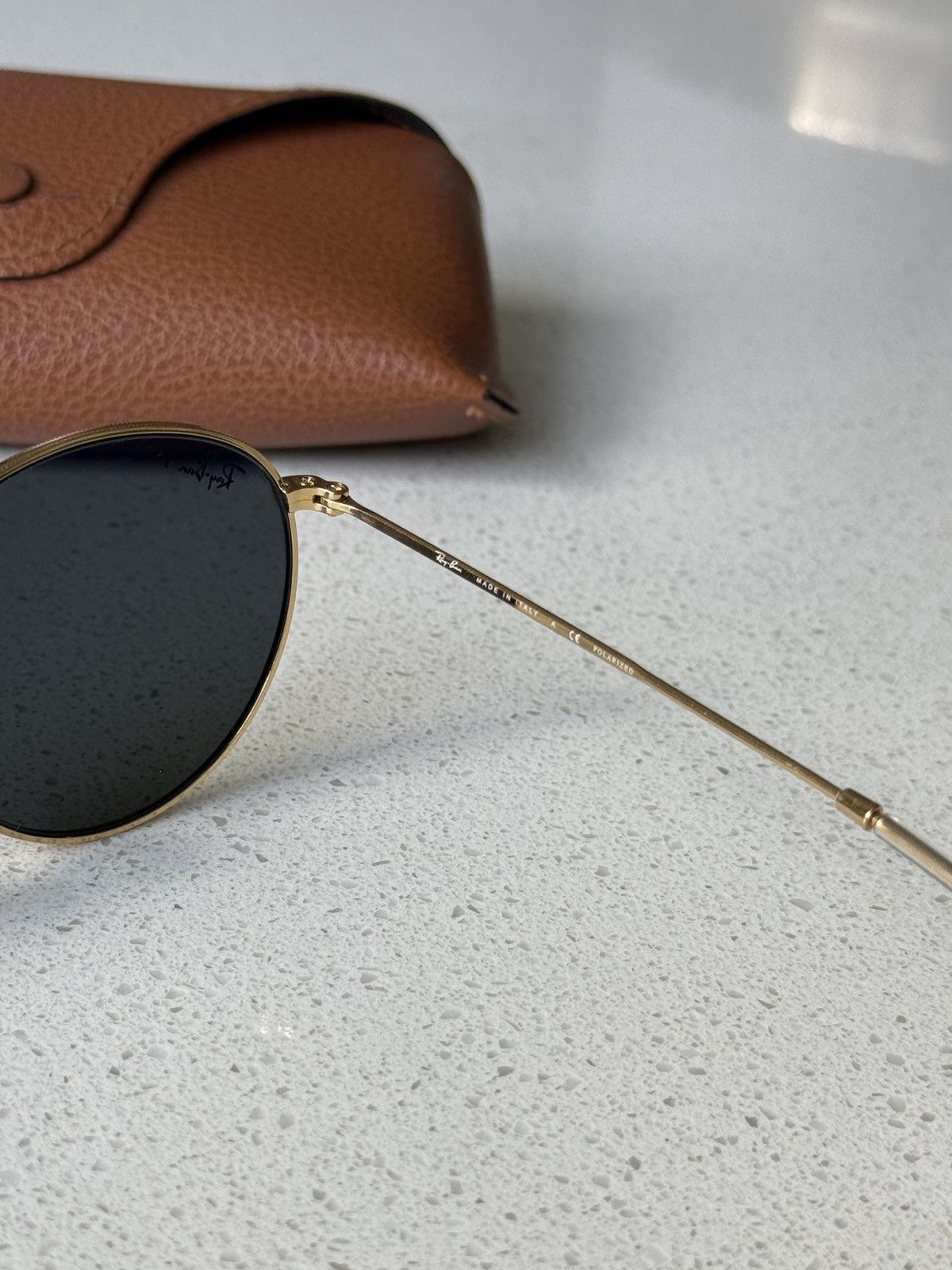 RayBan Gold and black ray-bans sunglasses Size ONE SIZE - 4 Thumbnail