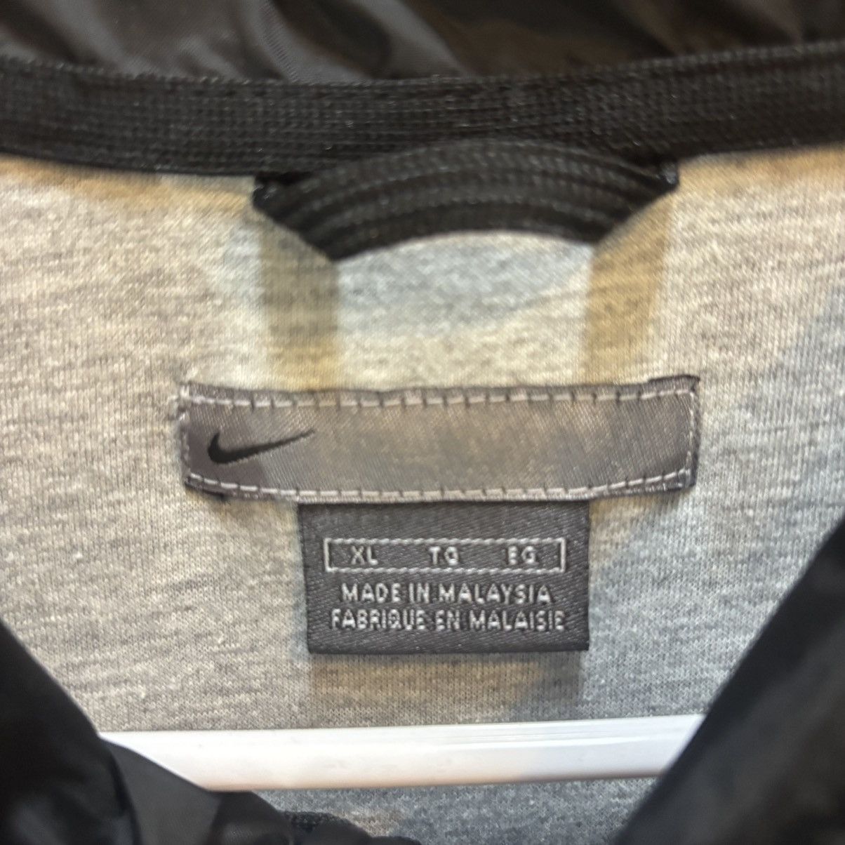 Nike × Vintage $75 Early 2000s Silver Tag Nike Windbreaker Jacket Size US XL / EU 56 / 4 - 3 Thumbnail