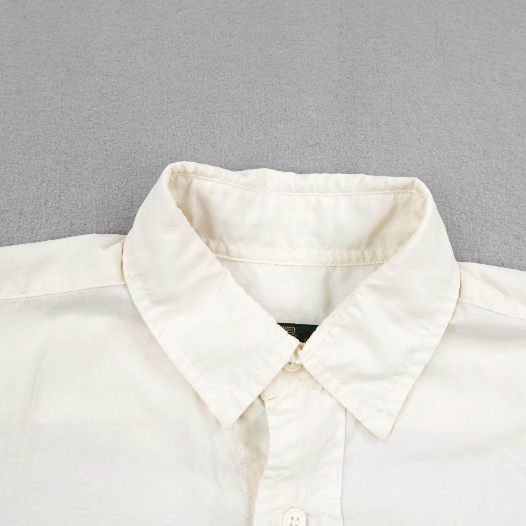 Orvis VINTAGE Orvis Shirt Mens M White 90s Button-Up Roll Tab Vented Breathing Pockets Size US M / EU 48-50 / 2 - 2 Thumbnail