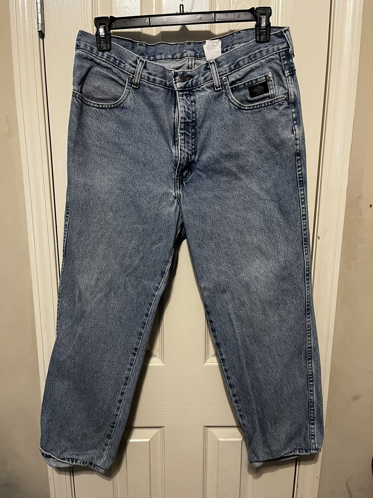 VINTAGE HARLEY DAVINSON JEANS HAND good DISTRESSED!!