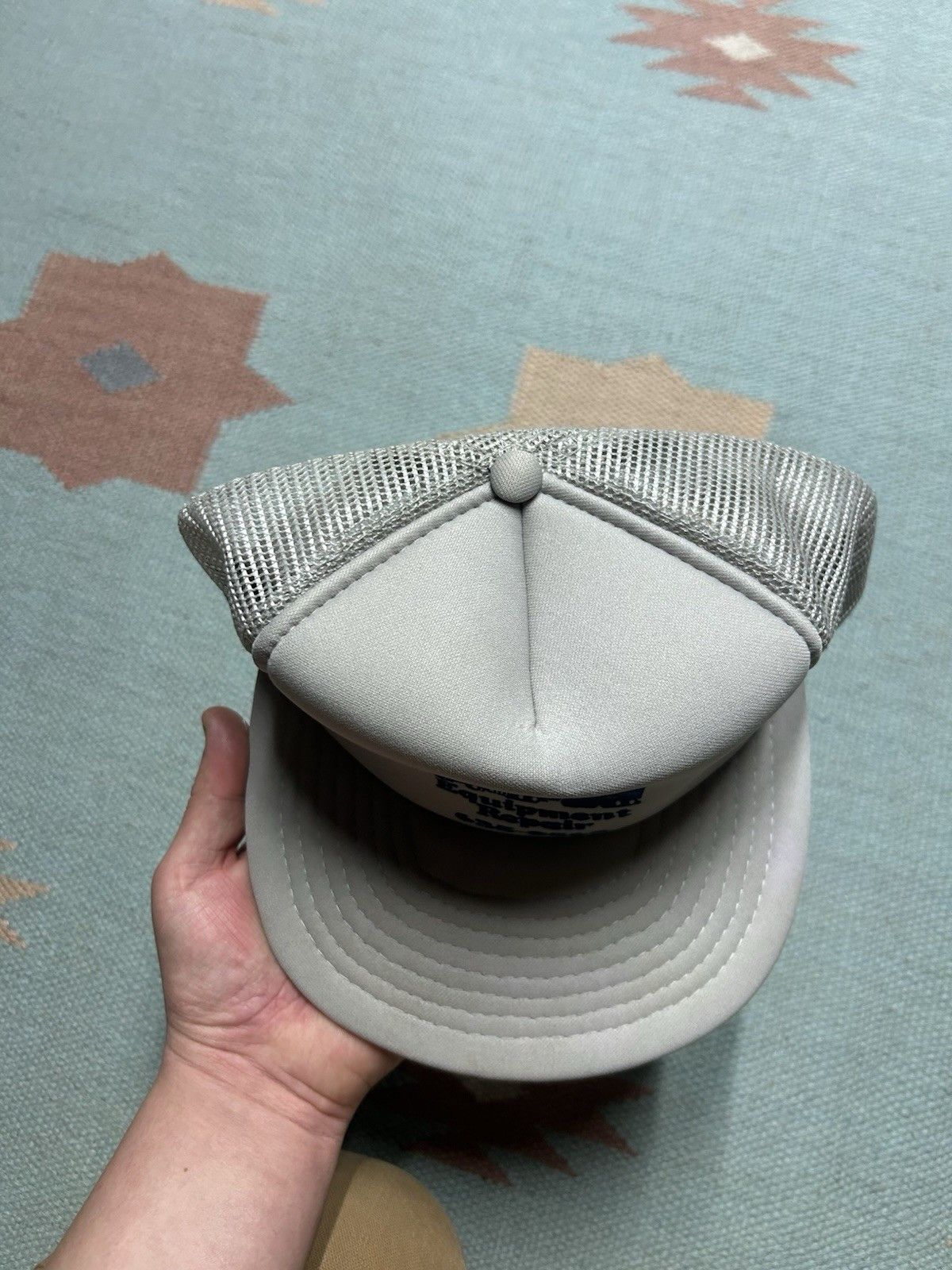 Vintage Vtg trucker hat mesh J&J truck equipment repair snapbac gray Size ONE SIZE - 5 Thumbnail