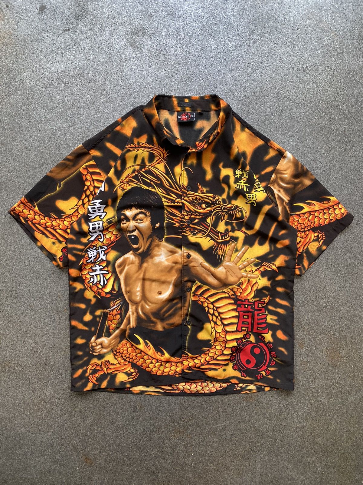 Vintage Vintage Bruce Lee Over Print Shirt Button Up Size US XXL / EU 58 / 5 - 1 Thumbnail