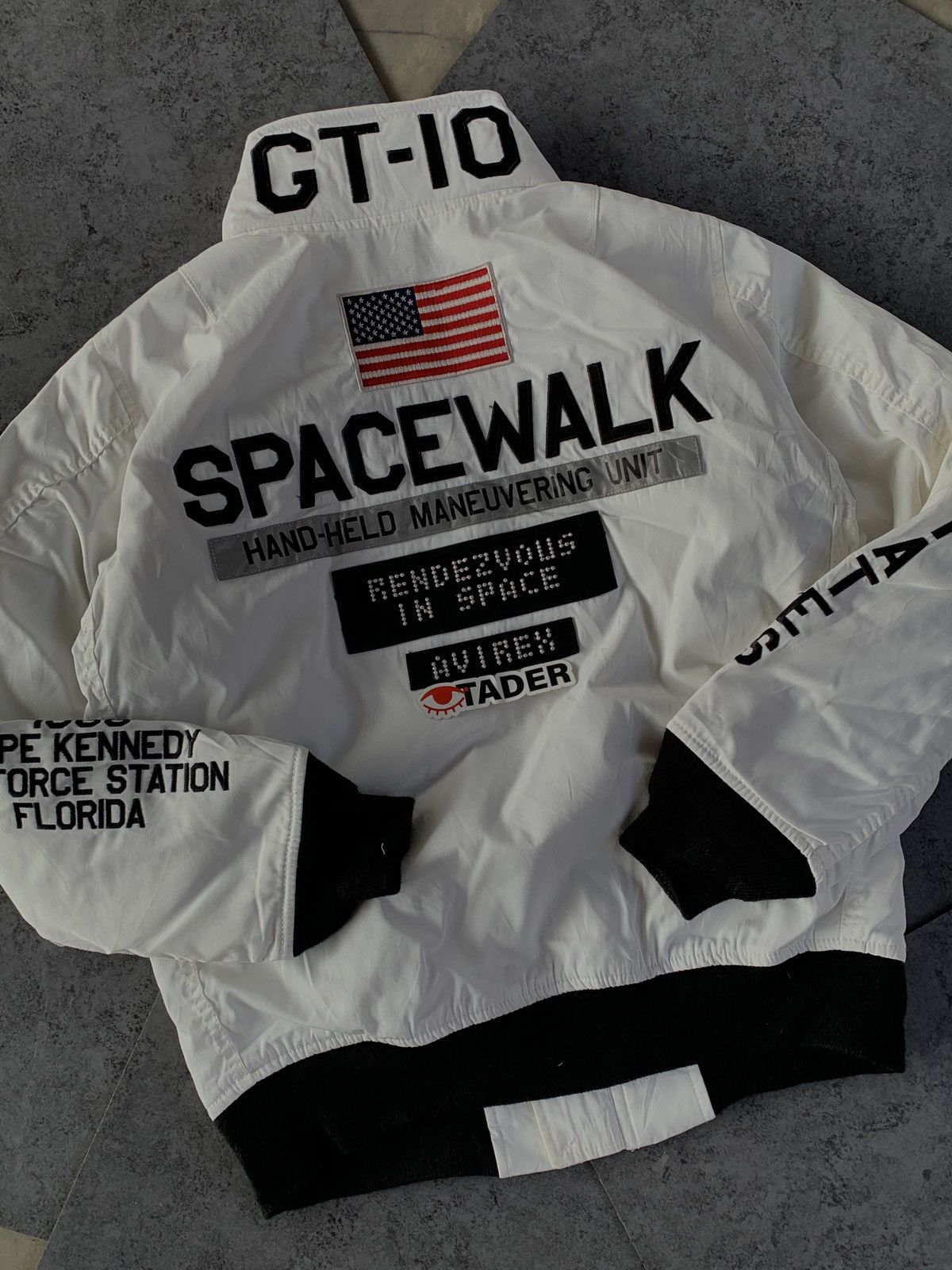 Avirex Avirex MA-1 SPACE WALK GT-10 Bomber Flight Jacket Size US M / EU 48-50 / 2 - 2 Thumbnail