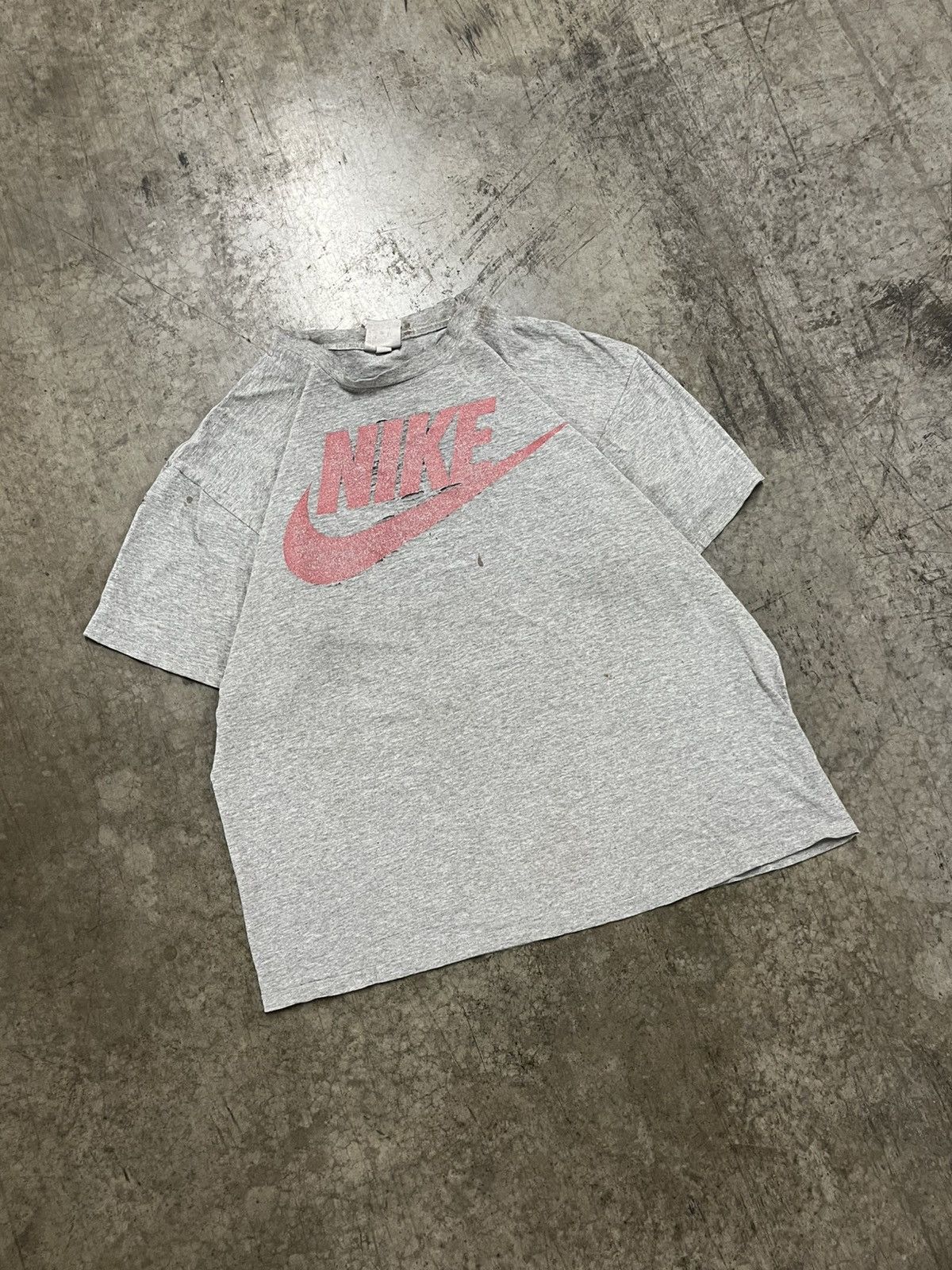 Nike × Vintage Nike spell out thrashed and faded tee shirt hype rare Size US XL / EU 56 / 4 - 2 Thumbnail