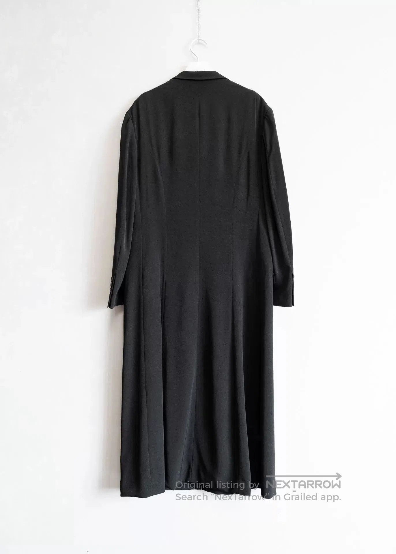 Yohji Yamamoto elegant black tailcoat with pleated design. Size M / US 6-8 / IT 42-44 - 2 Thumbnail
