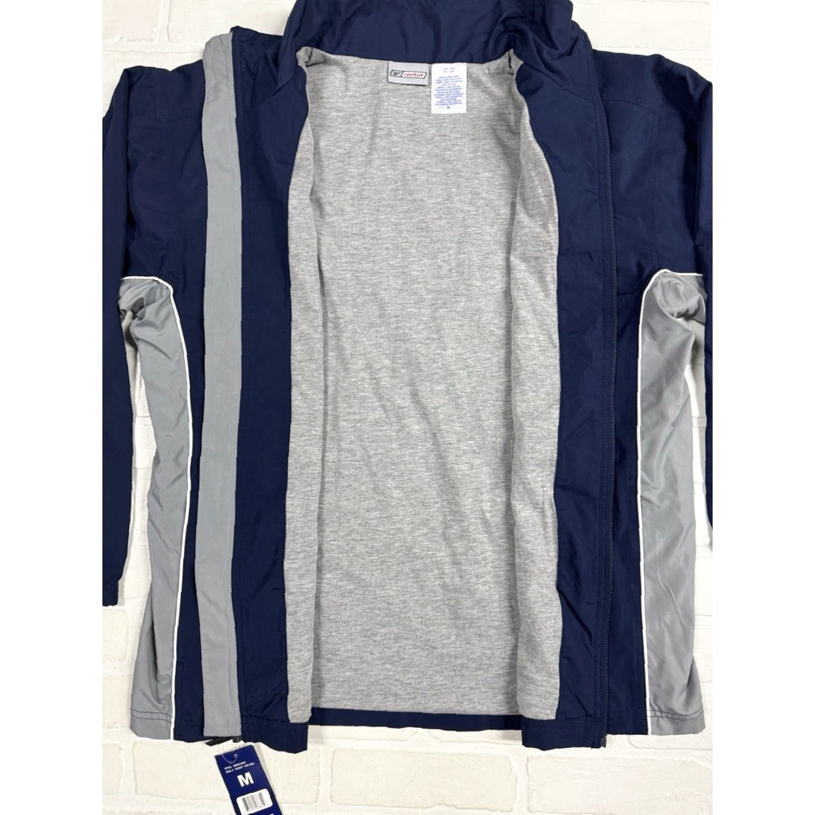 Reebok VINTAGE Reebok Windbreaker Jacket Mens M Navy Gray Lined NWT Y2K Size US M / EU 48-50 / 2 - 5 Thumbnail