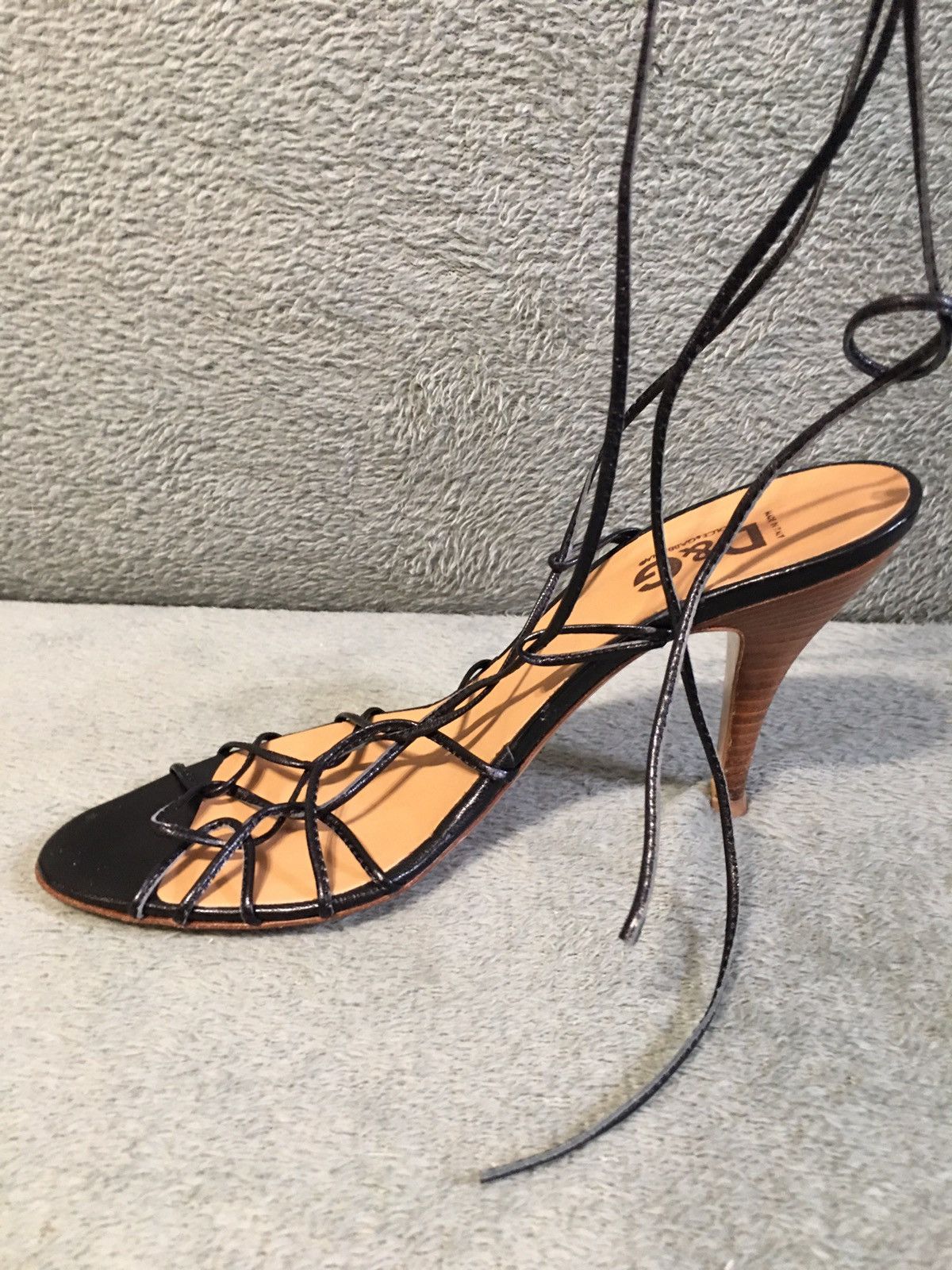 Dolce & Gabbana Dolce & Gabbana Black Leather Gladiator Strap Heels EU38 Size US 8 / IT 38 - 6 Thumbnail