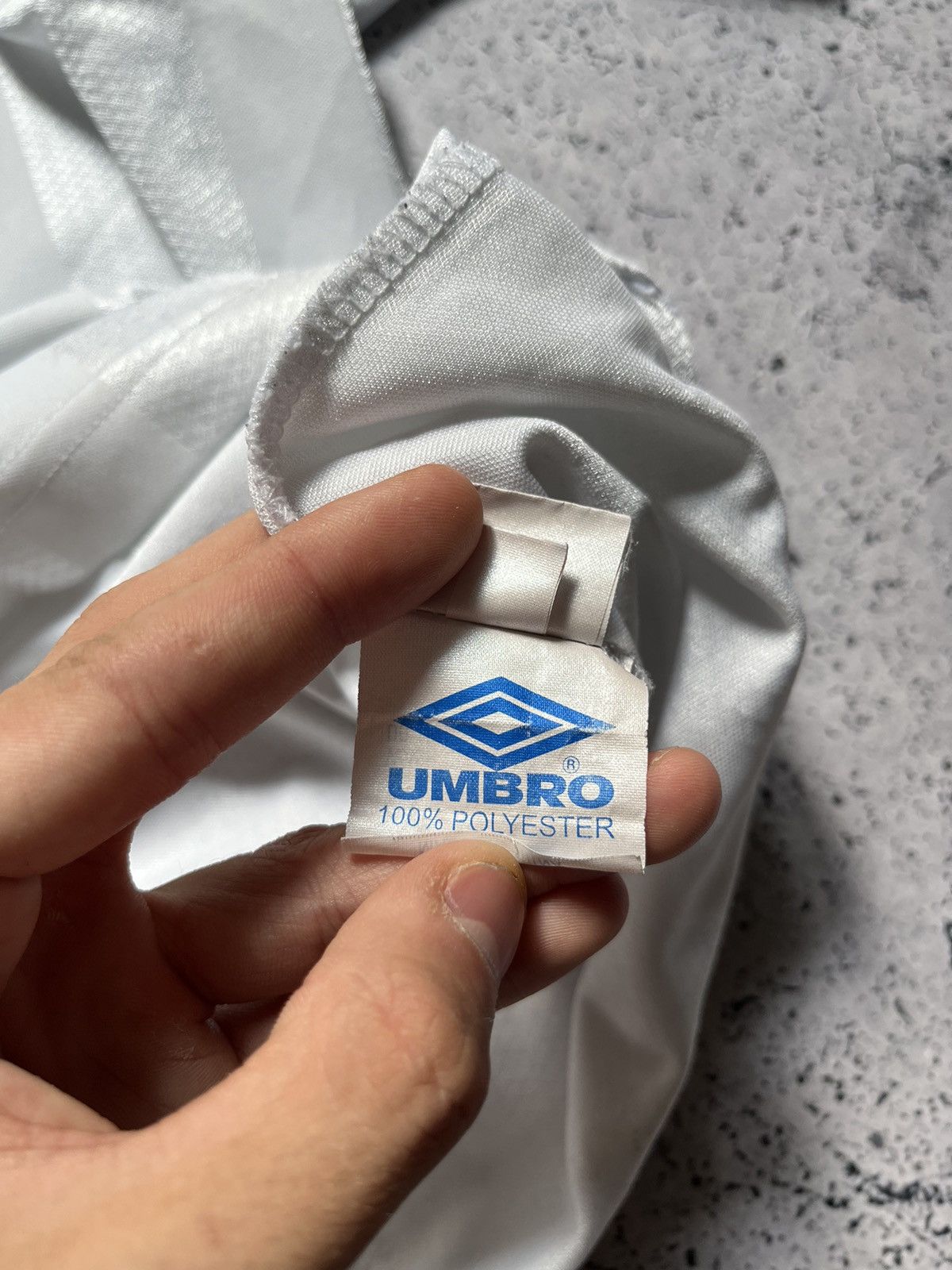Umbro Vintage Umbro Soccer Jersey T-shirt Stripes Logo Tee Y2K USA Size US S / EU 44-46 / 1 - 5 Thumbnail