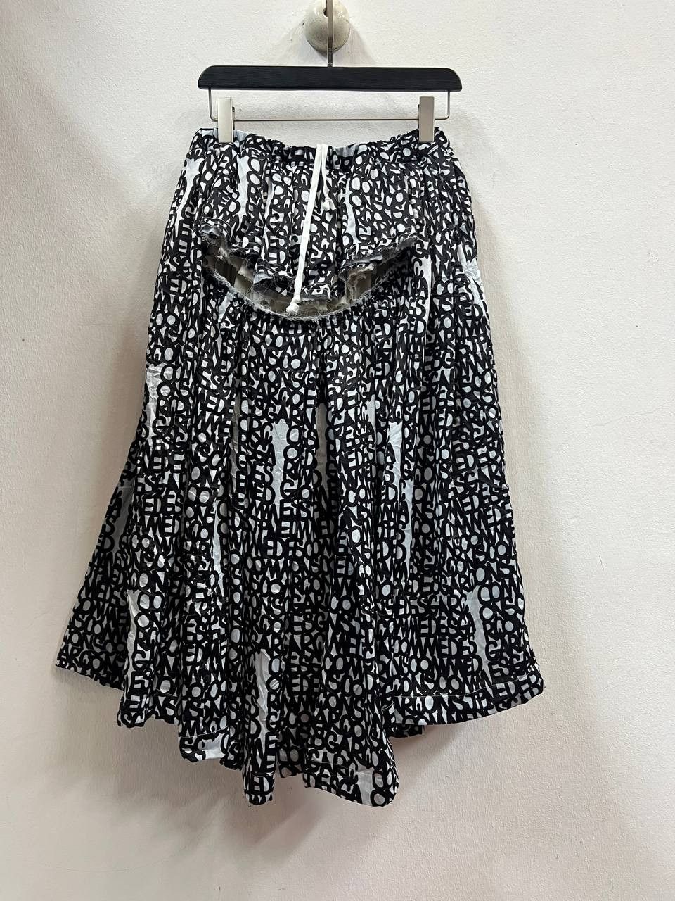 Comme des Garcons SS19 Comme Des Garcons x baanai Reversible Cut Out Skirt Size 28" / US 6 / IT 42 - 2 Thumbnail