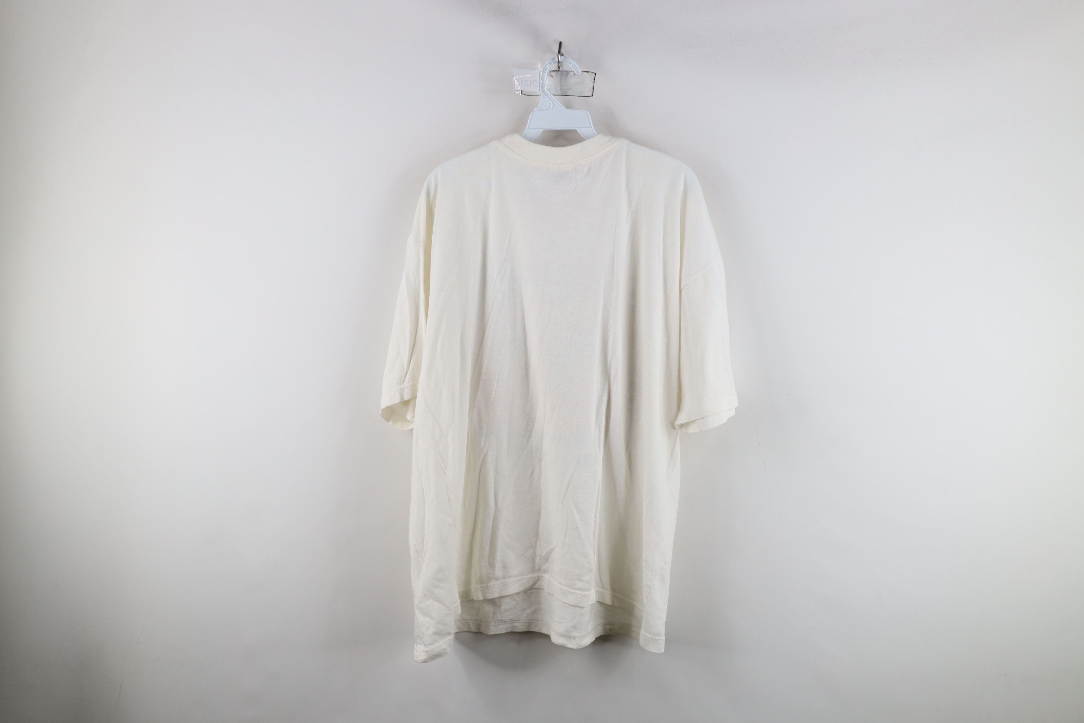 Vintage Vintage 90s Streetwear Caribbean Aruba Rastaman T-Shirt Size US XXL / EU 58 / 5 - 11 Thumbnail