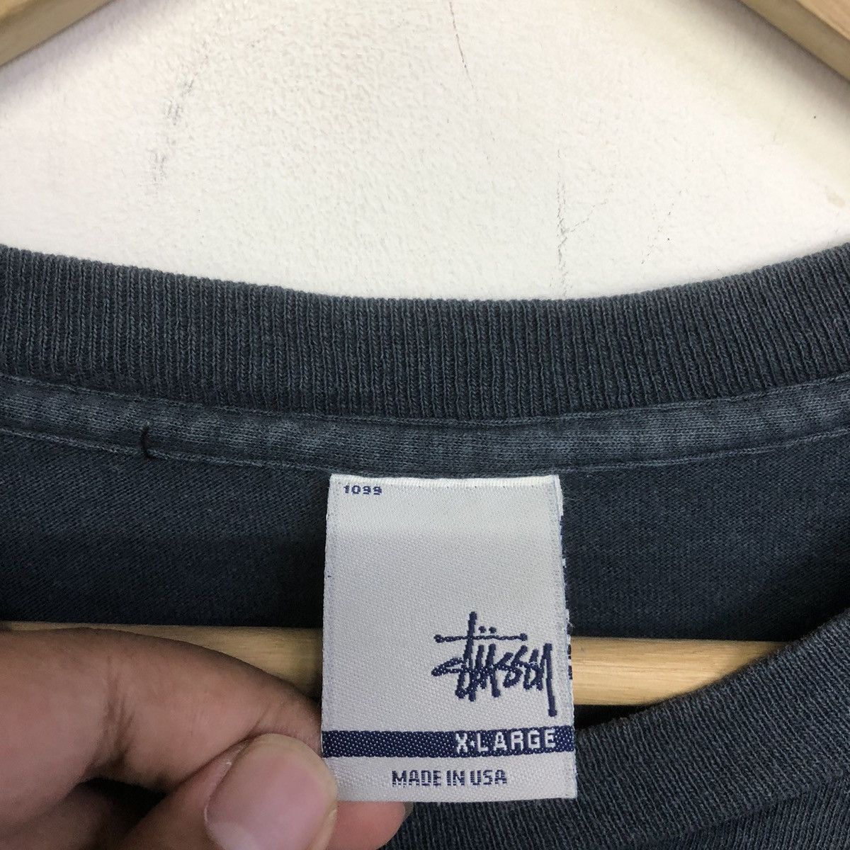 Stussy VINTAGE STUSSY SPELLOUT GRAFITY TSHIRT Size US XL / EU 56 / 4 - 10 Thumbnail