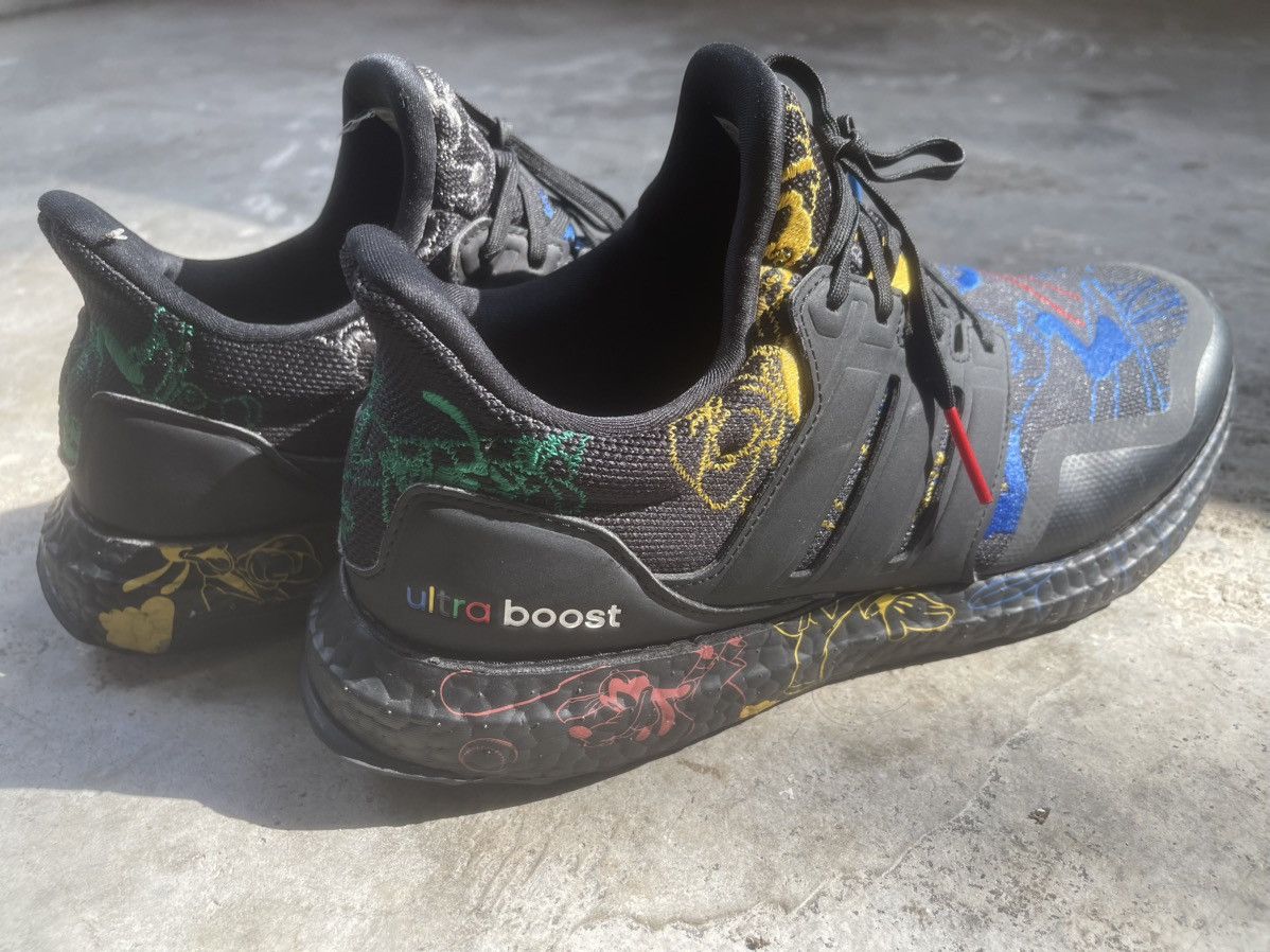 Adidas Disney x adidas UltraBoost 'Goofy' FV6050 Size US 10 / EU 43 - 7 Thumbnail