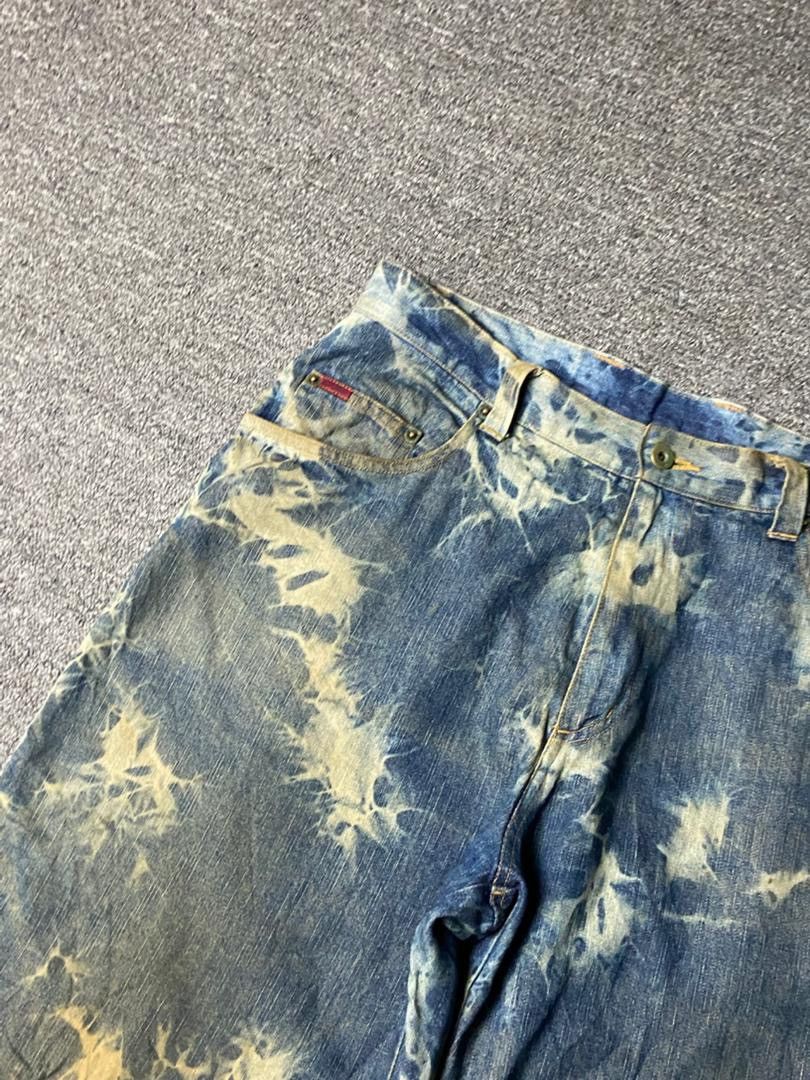 Japanese Brand Bear USA Brand Acid Wash Denim Shorts (156) Size US 33 - 12 Thumbnail