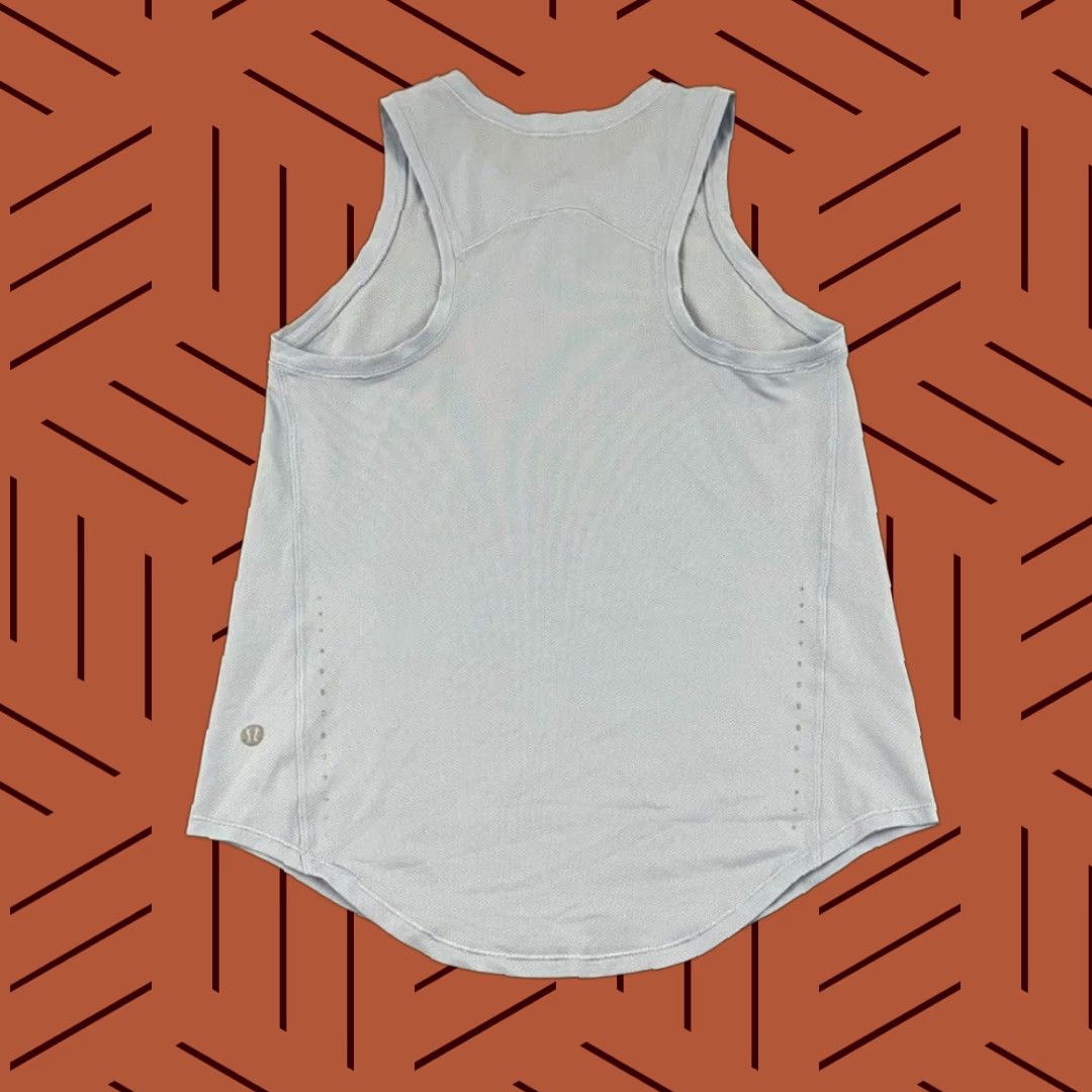 Lululemon LULULEMON Sculpt Tank Top Womens Size 2 Blue Gym Yoga Lightweight Sleeveless Shirt Size XS / US 0-2 / IT 36-38 - 1 Thumbnail