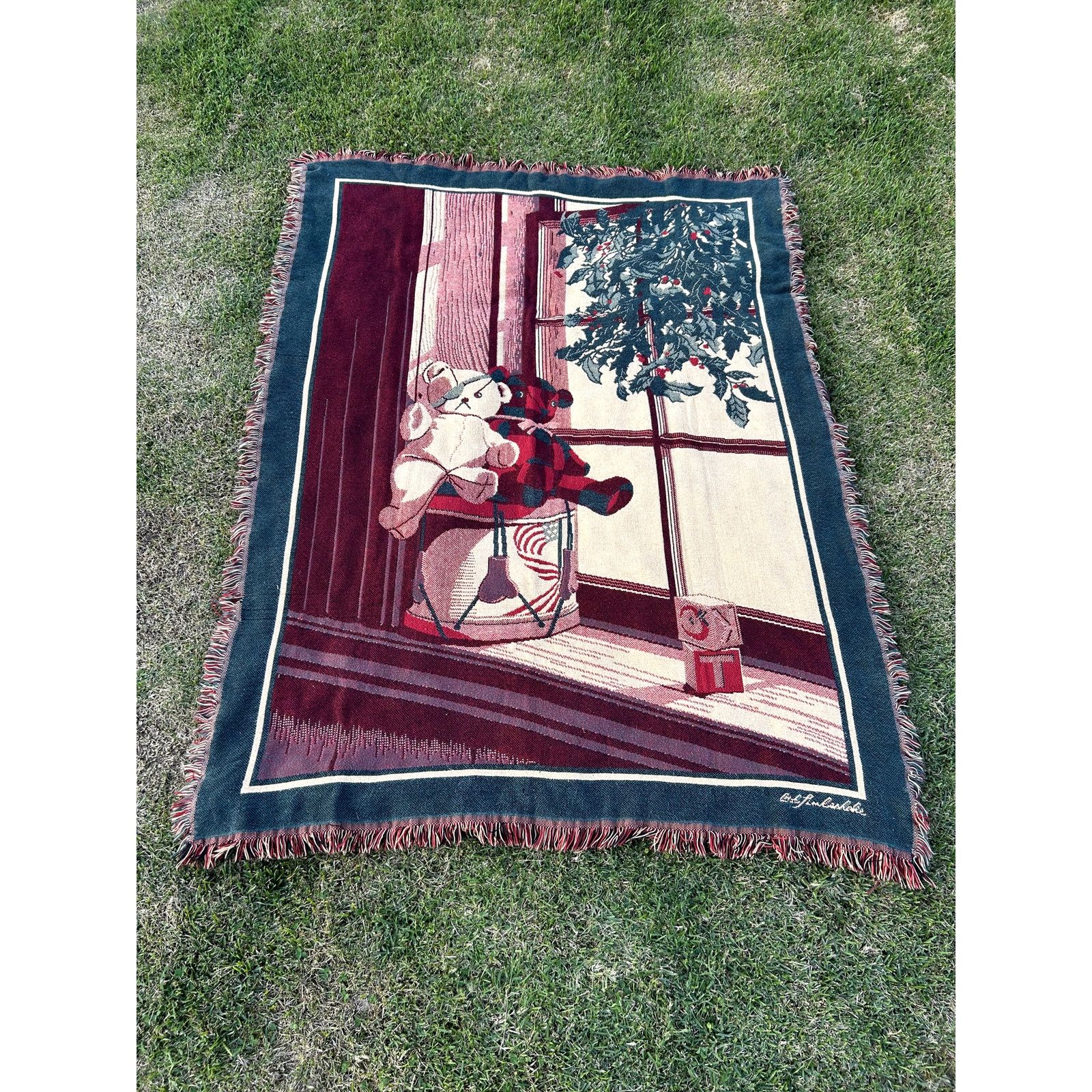 Vintage Vintage Christmas Teddy Bears Tapestry Blanket Size ONE SIZE - 1 Thumbnail
