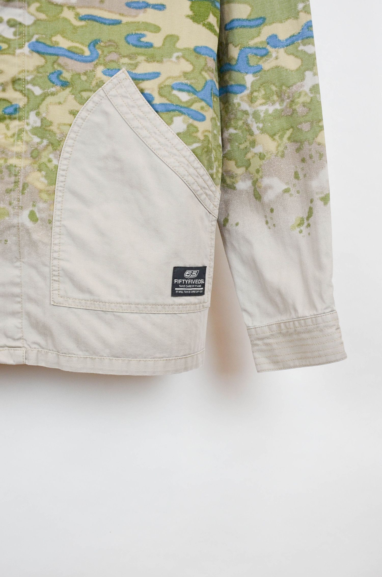 55DSL DIESEL 55 Graphic Camo Zip Shirt Jacket – Size L Size US S / EU 44-46 / 1 - 3 Thumbnail