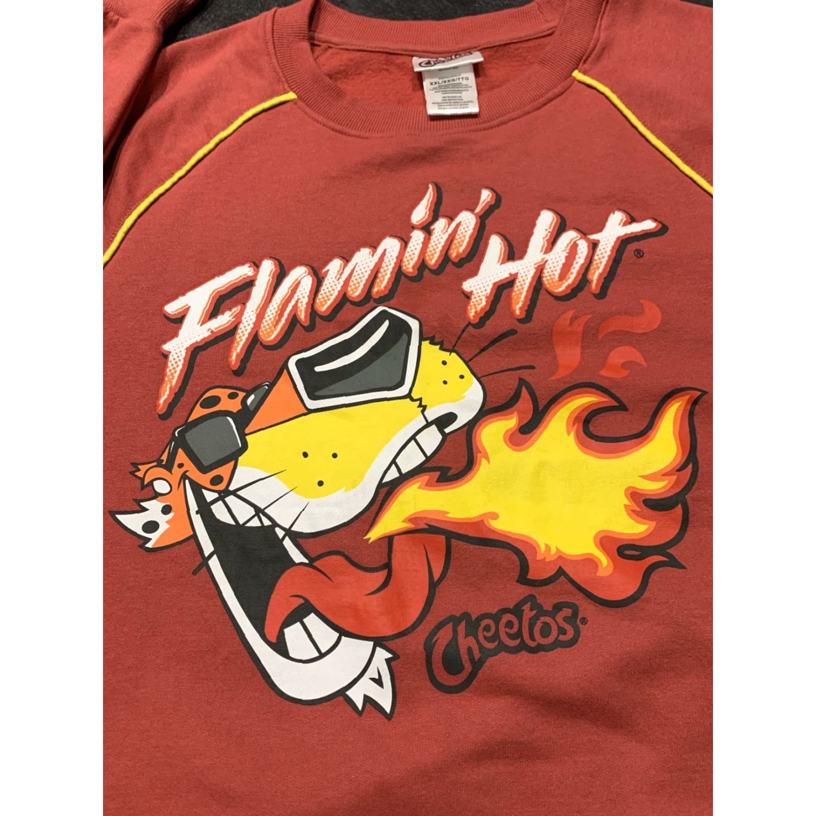 Vintage Cheetos Flaming Hot Chester Cheetah Sweatshirt Pullover Long Sleeve 2XL Red Mens Size US XXL / EU 58 / 5 - 2 Thumbnail