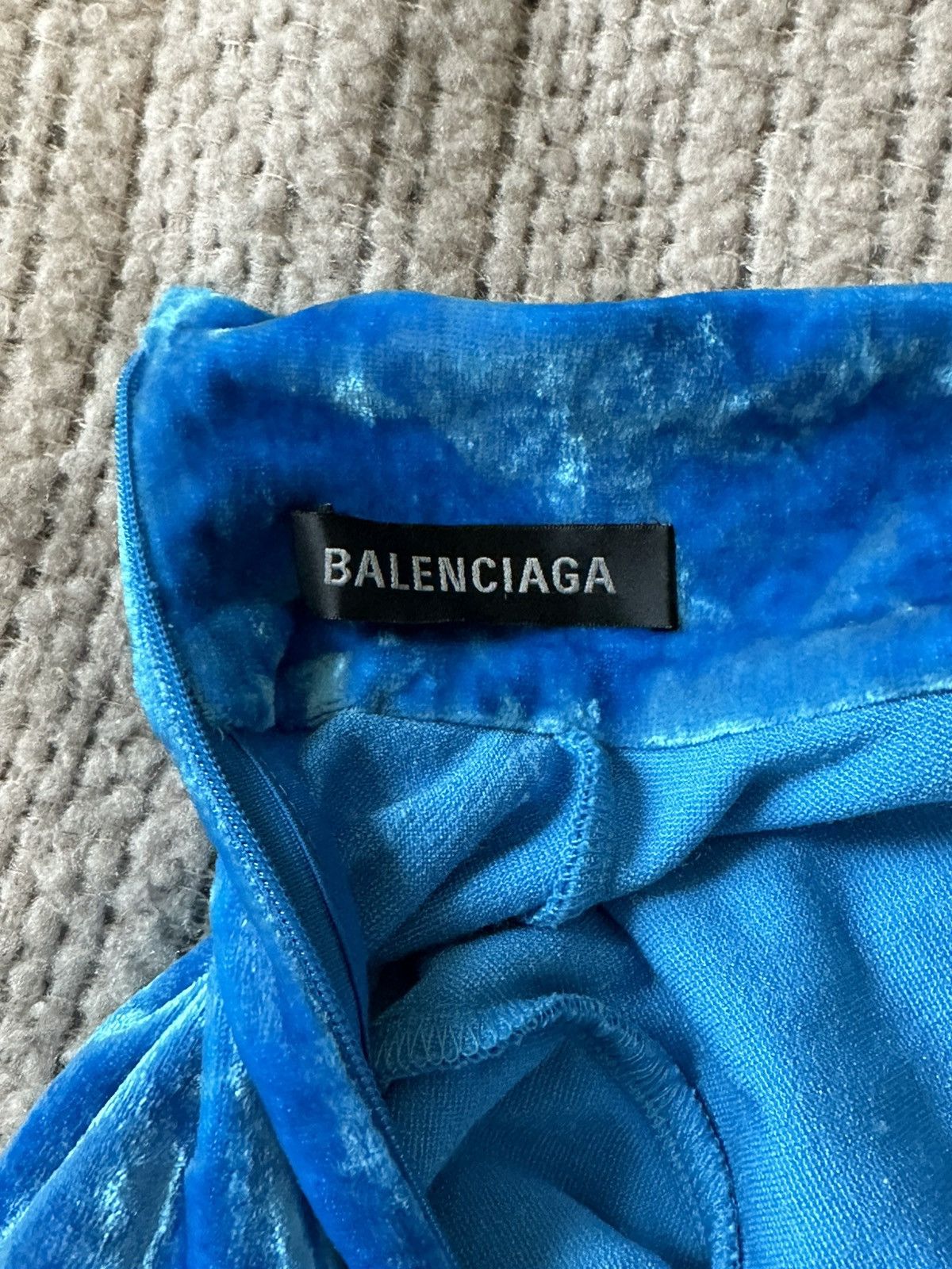 Balenciaga Balenciaga, SS 22 crushed velvet gloved top Size XS / US 0-2 / IT 36-38 - 5 Thumbnail