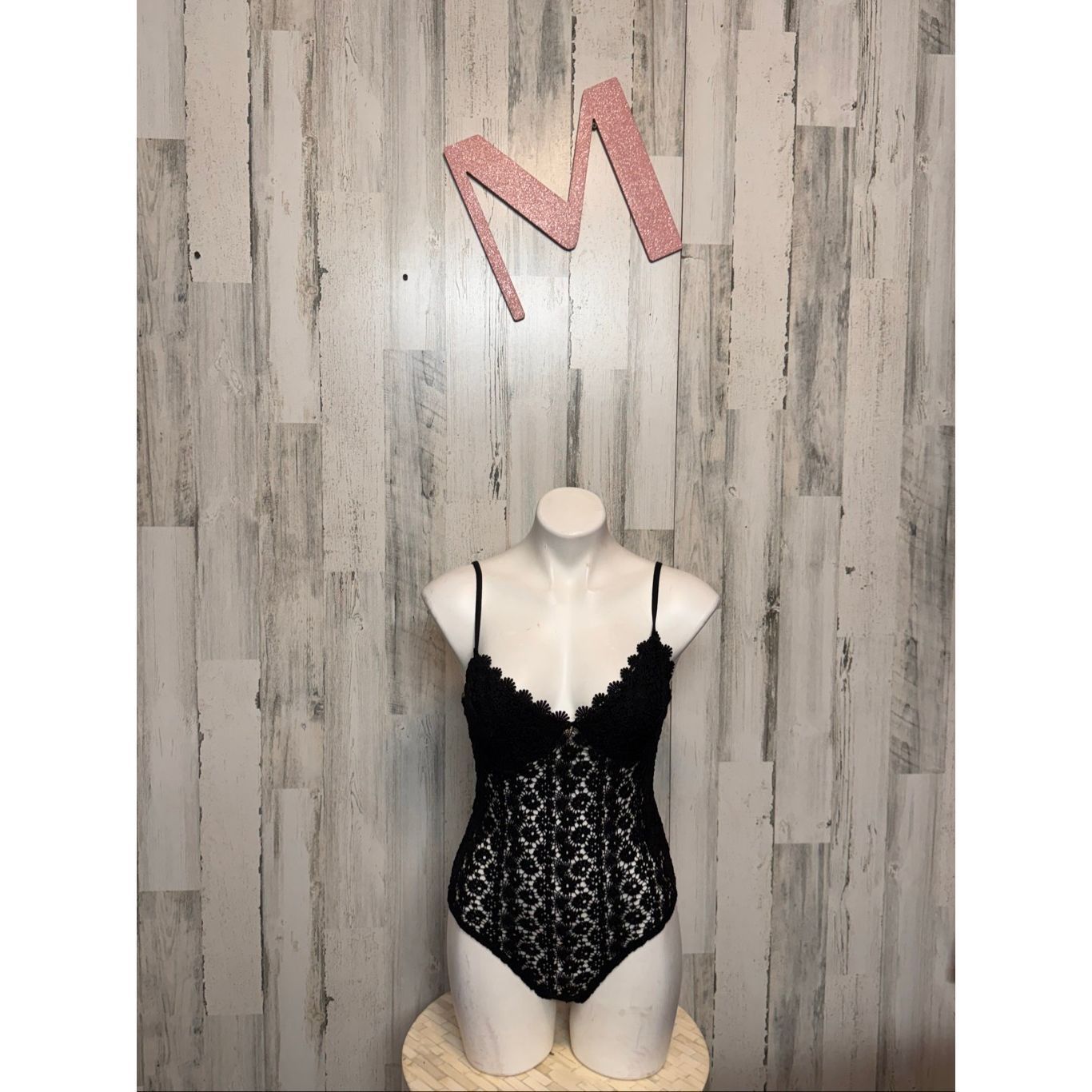 H&M H&M Black Lace Bodysuit Women’s Size M Size M / US 6-8 / IT 42-44 - 1 Thumbnail