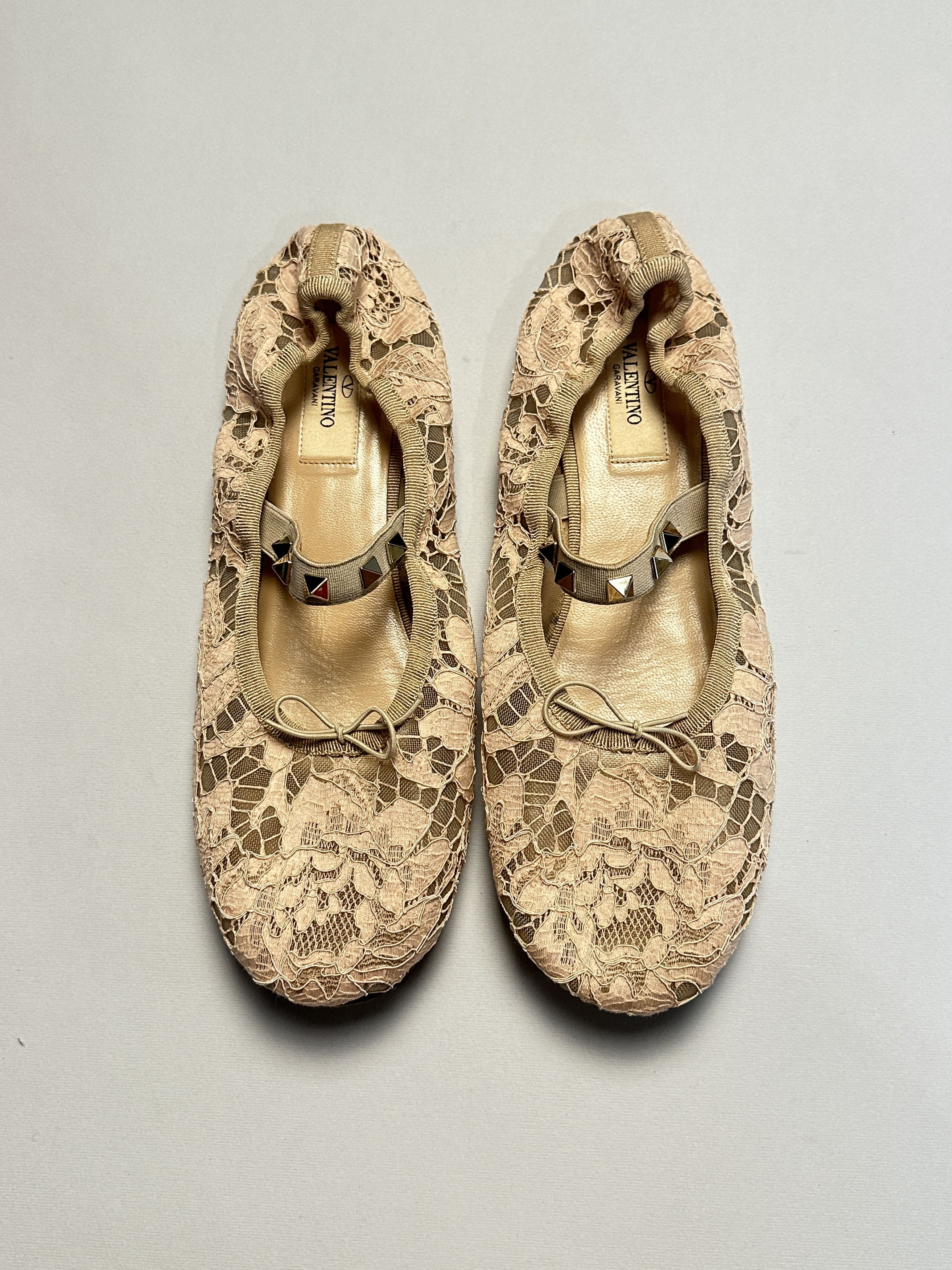 Valentino Valentino Pink Lace Rock Stud Ballet Flat Shoes Size US 9 / IT 39 - 12 Thumbnail