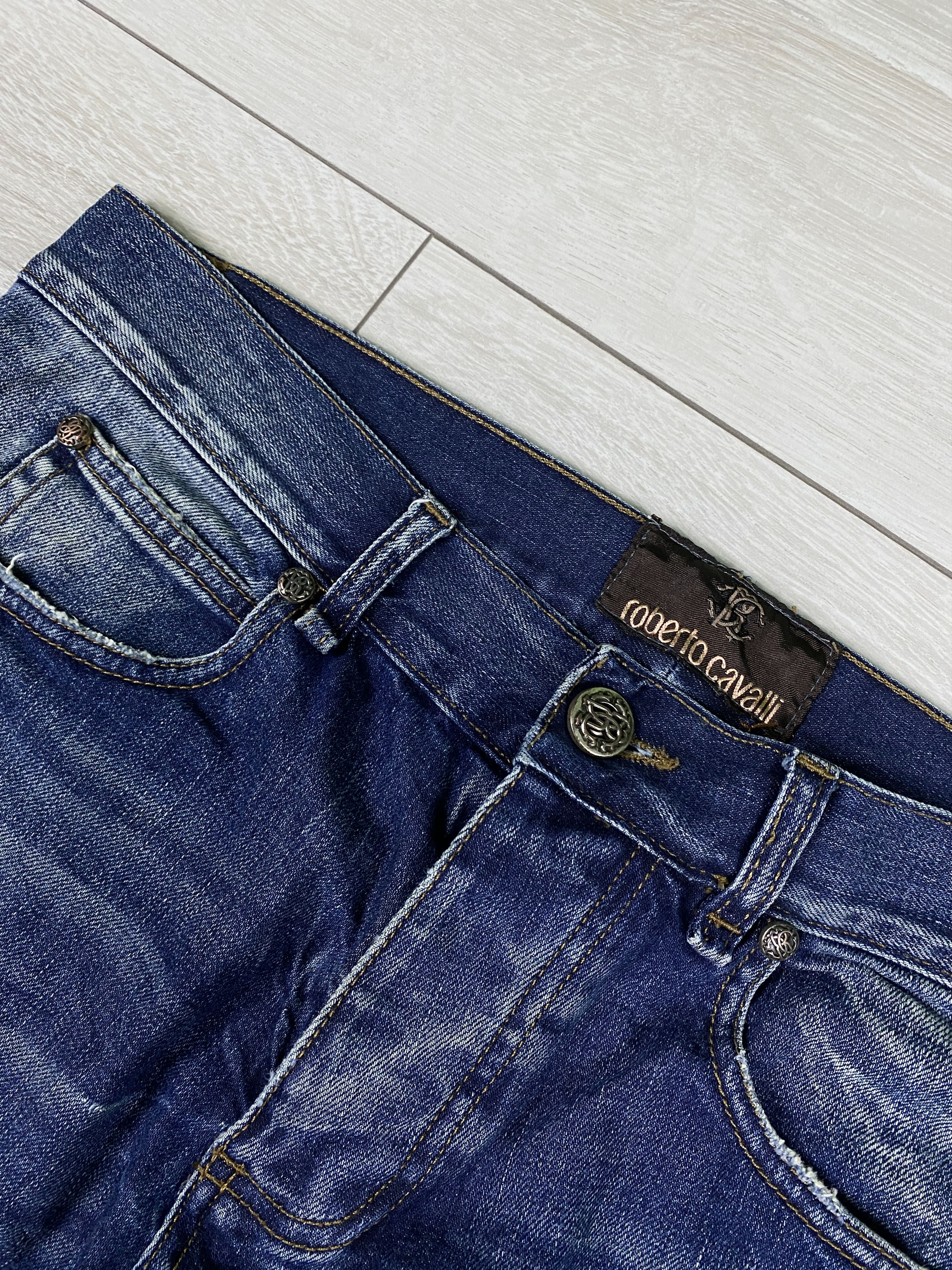 Roberto Cavalli Vintage Roberto Cavalli washed distressed logo skinny jeans Size US 32 / EU 48 - 7 Thumbnail