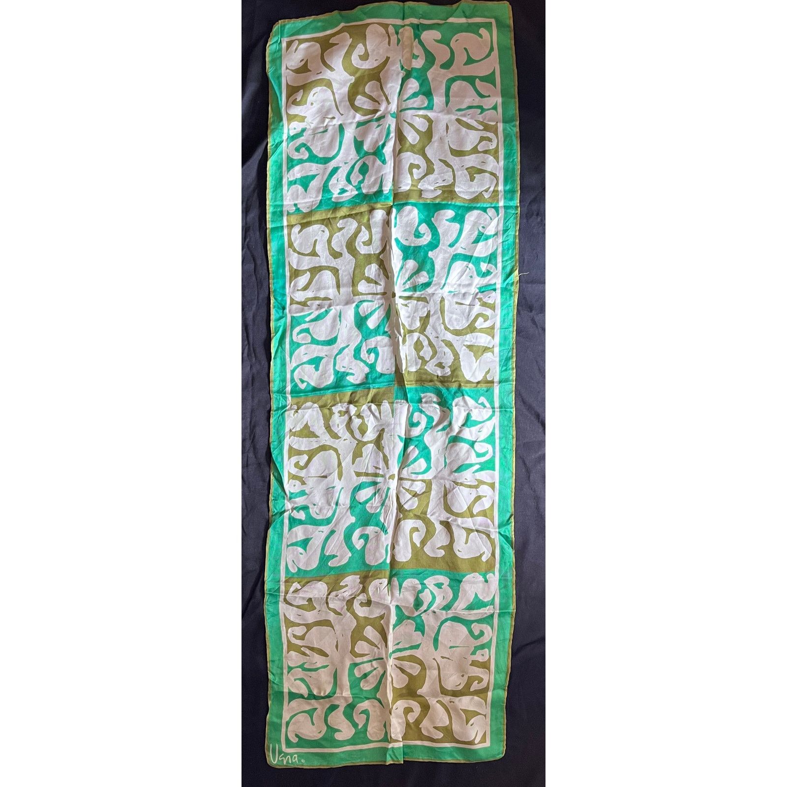 Other Vintage VERA Neumann Scarf ~ Signed ~ Green / Off White Size ONE SIZE - 5 Thumbnail
