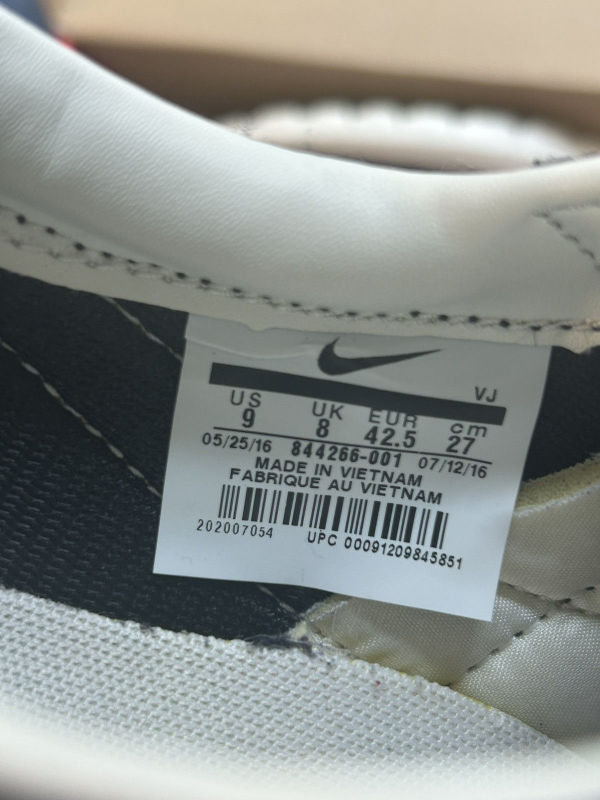 Nike Nike Roshe LD-1000 Wool Size US 9 / EU 42 - 9 Thumbnail