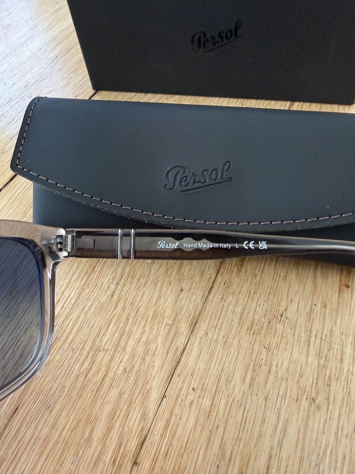 Persol Persol PO3323S Azure Gradient Shades NIB Size ONE SIZE - 4 Thumbnail