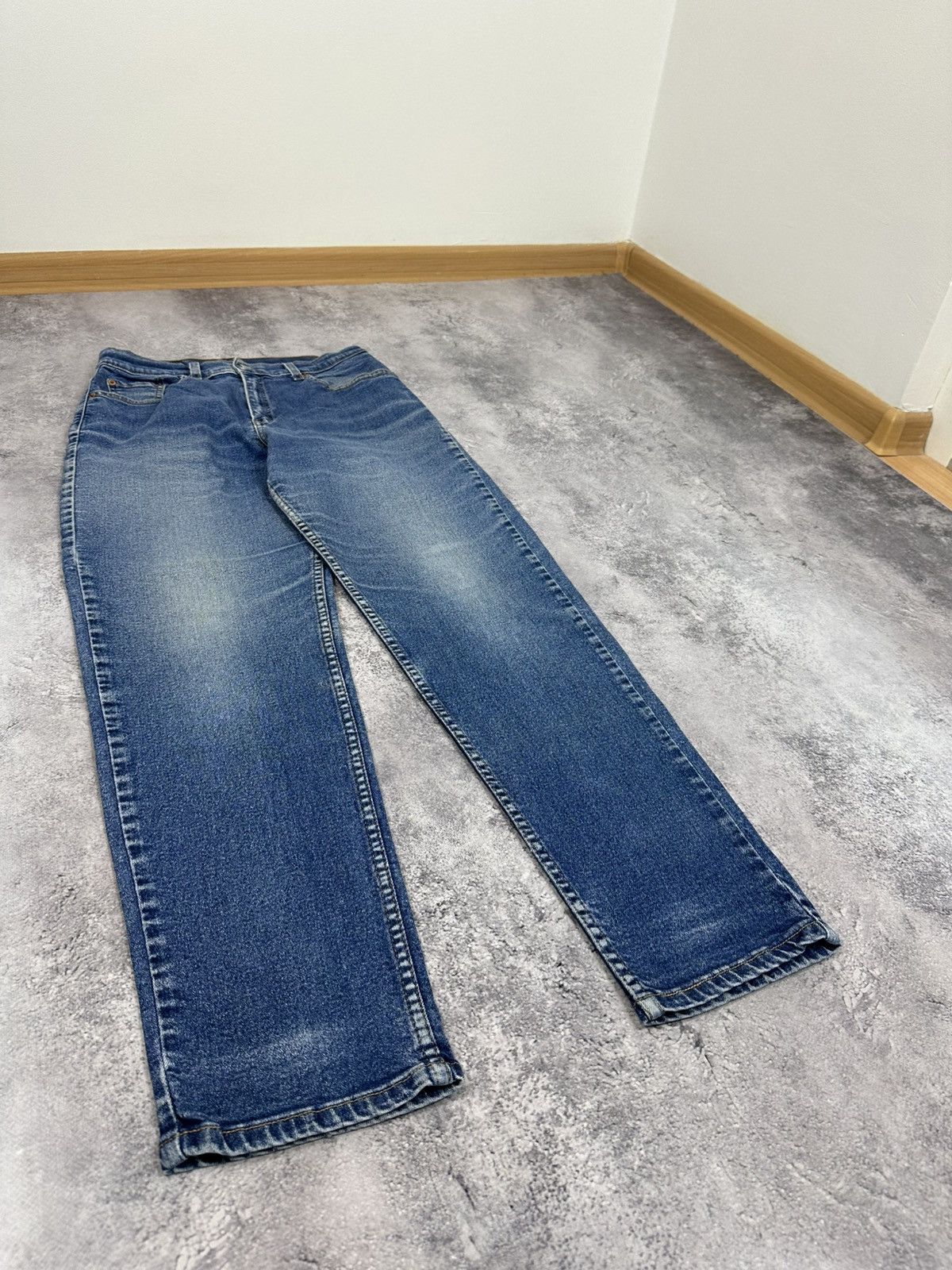 Levi's Vintage Levi's 550 Paper Tag Women's Stone Washed USA Jeans Size 32" / US 10 / IT 46 - 10 Thumbnail