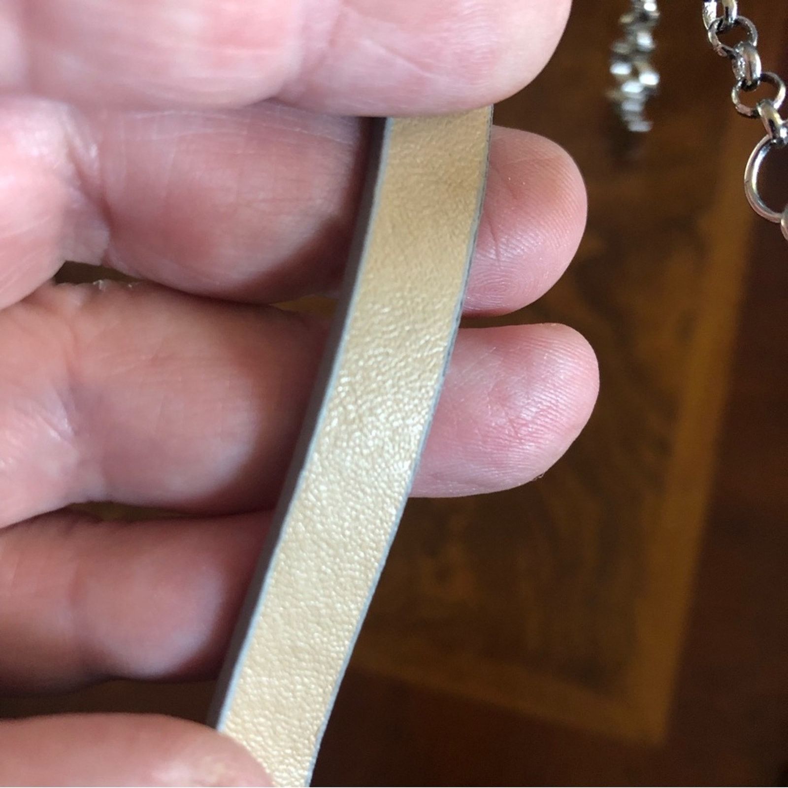 Jewelry Jessica Simpson silver leather sparkle moon choker necklace Size ONE SIZE - 11 Thumbnail