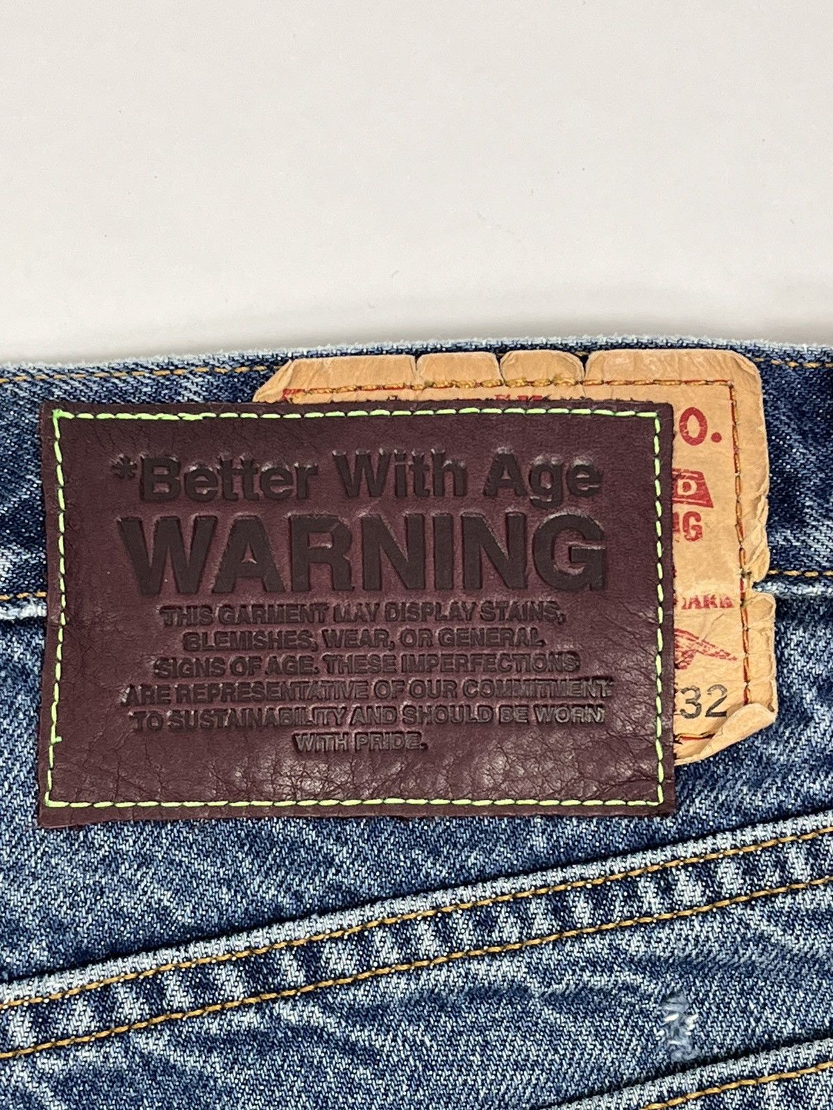 Better With Age LEVI’S PATCH WORK DENIM SHORTS Size US 36 / EU 52 - 12 Thumbnail