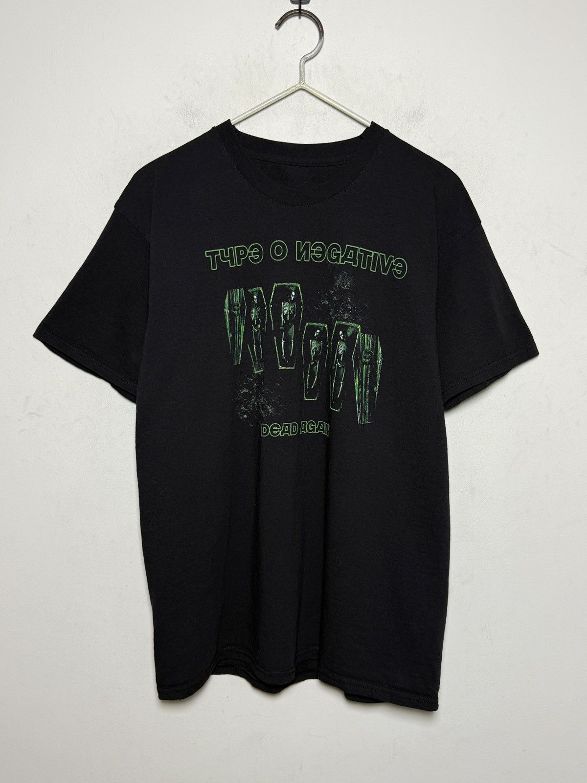 Band Tees Type O Negative “Dead Again” T-shirt Size US M / EU 48-50 / 2 - 1 Thumbnail