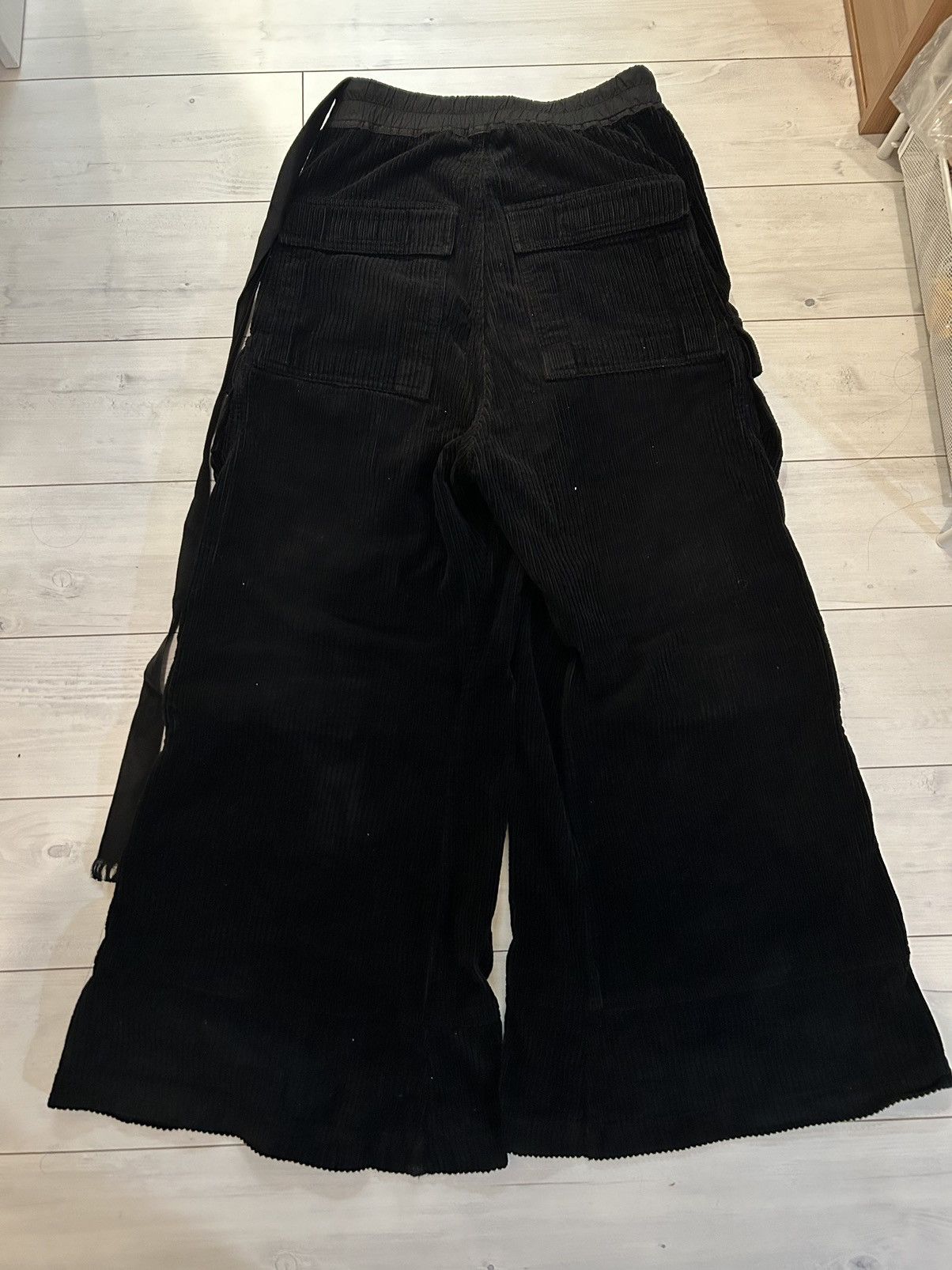 Rick Owens Drkshdw Rick Owens corduroy belas cargo pants Size US 30 / EU 46 - 2 Thumbnail