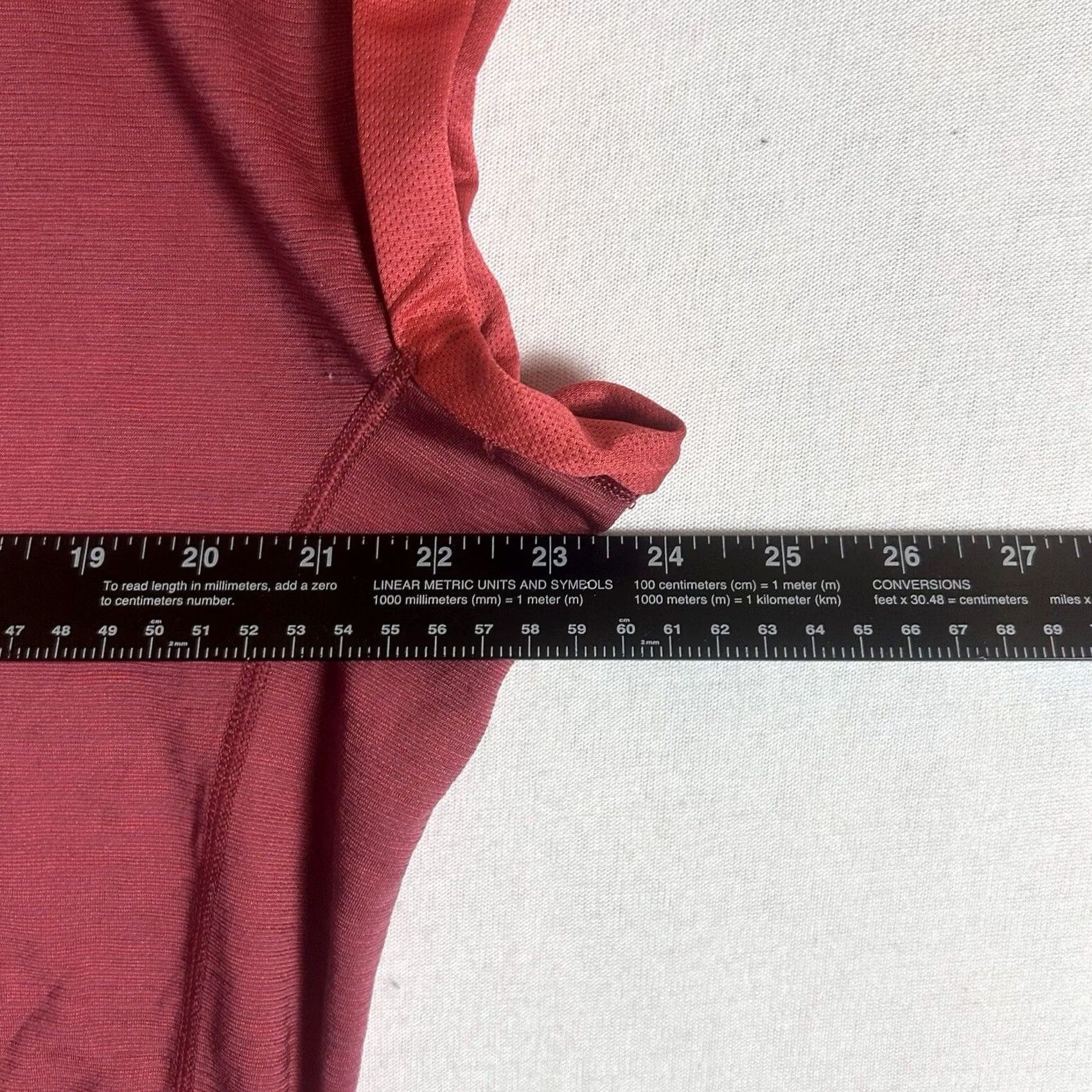 Nike Nike Dri-FIT Banded Top Short Sleeve Medium Red Women's Activewear Athleisure Polyester Wool Relaxed Scoop Neck Pullover Casual Size M / US 6-8 / IT 42-44 - 5 Thumbnail