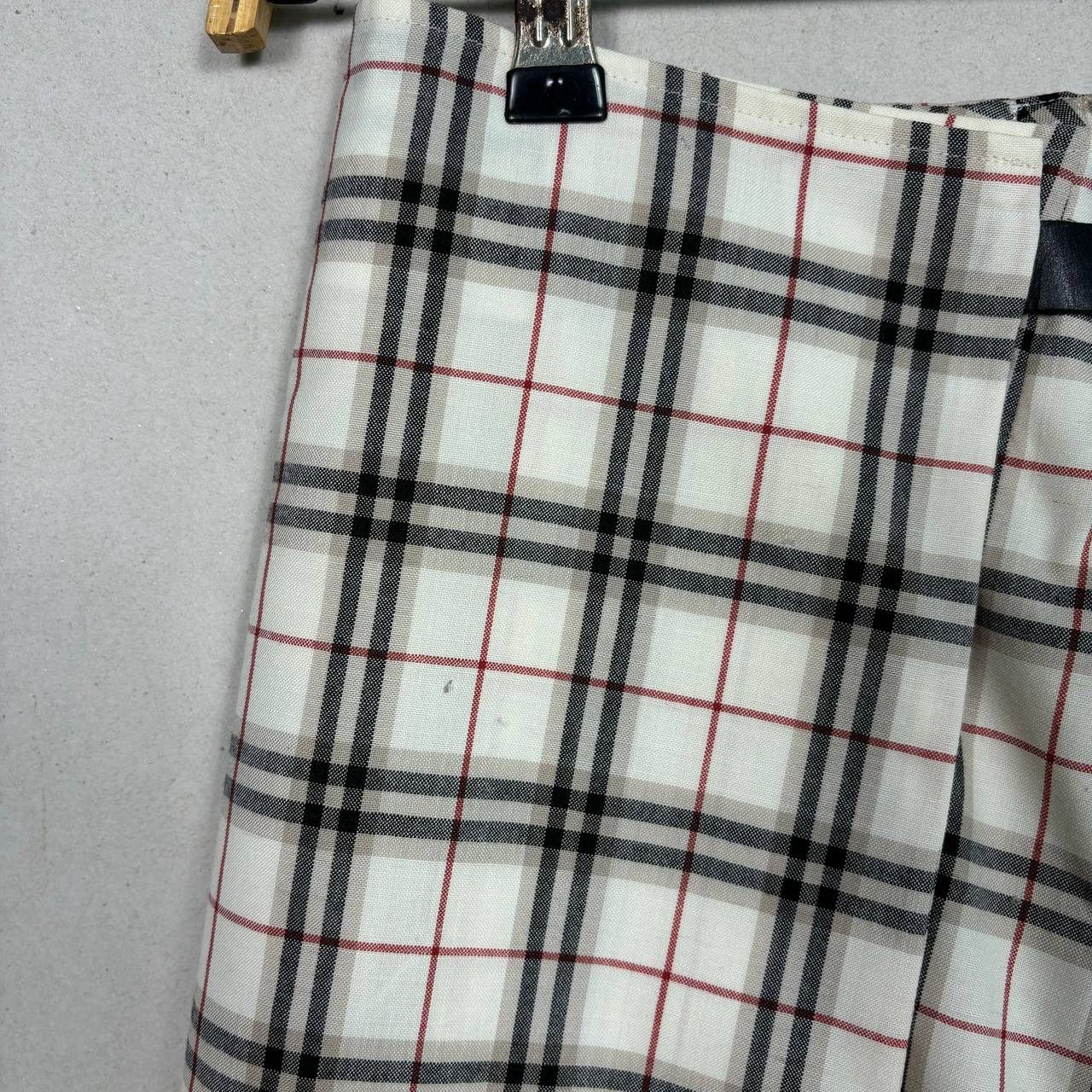 Burberry Authentic Burberry Nova Check Skirt Size 26" / US 2 / IT 38 - 5 Thumbnail