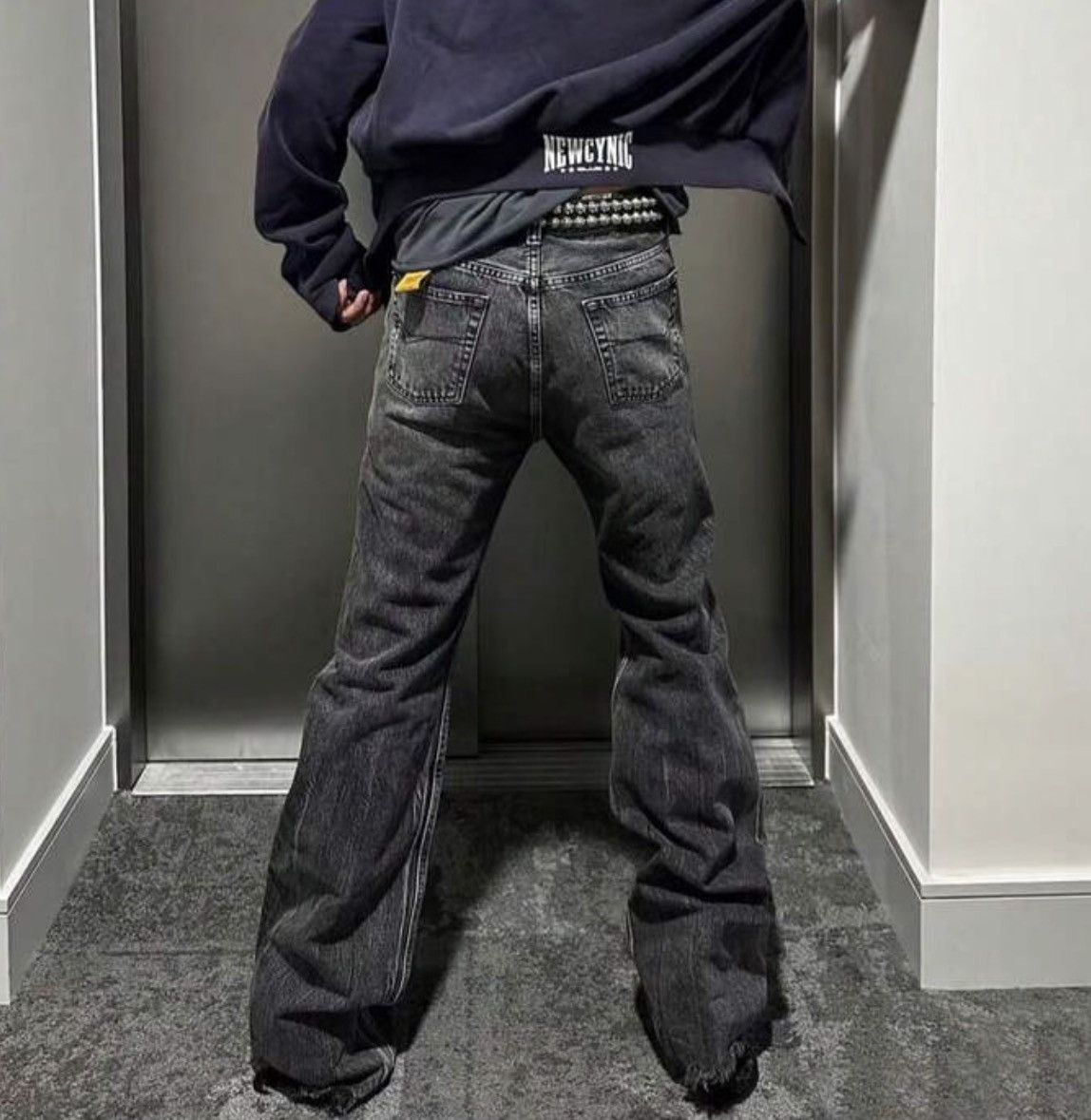 Other Acid Wash Flare Denim – Vintage Style Washed-Out Wide Leg Size US 36 / EU 52 - 7 Thumbnail